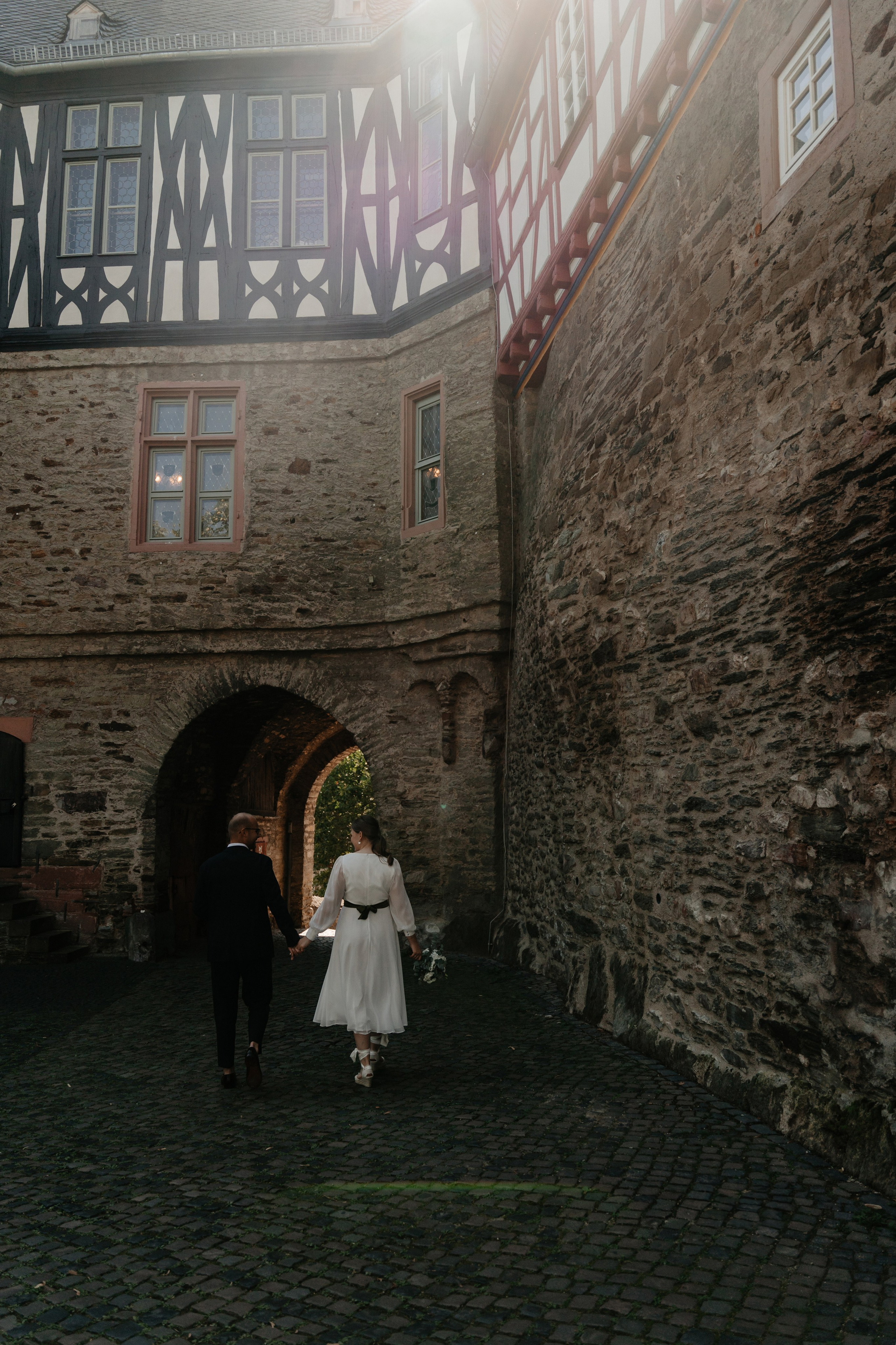 Romantische Hochzeitsfotos in Wiesbaden. Fotografin in Hanau|Frankfurt|Mainz|Iryna Korenkova