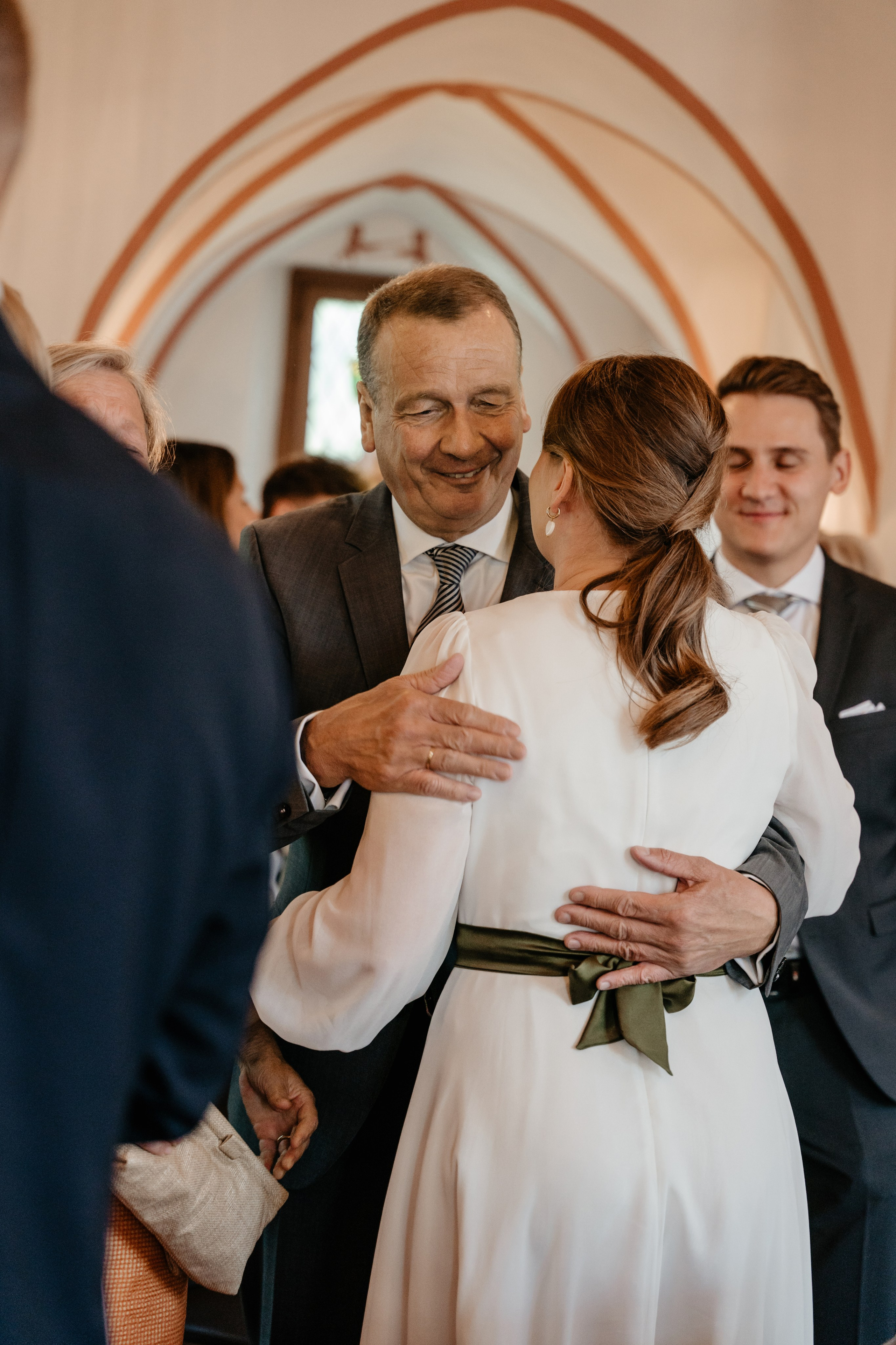 Romantische Hochzeitsfotos in Wiesbaden. Fotografin in Hanau|Frankfurt|Mainz|Iryna Korenkova