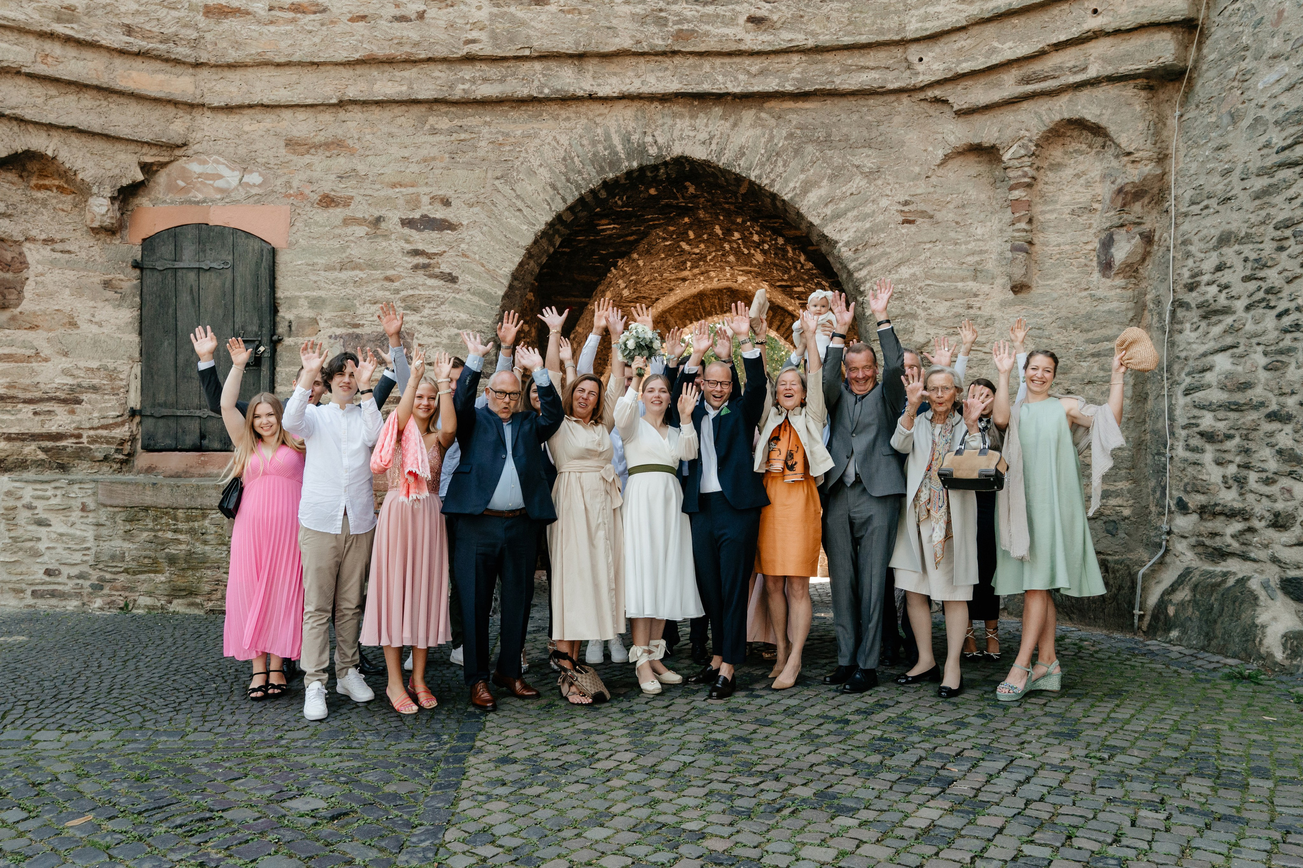 Romantische Hochzeitsfotos in Wiesbaden. Fotografin in Hanau|Frankfurt|Mainz|Iryna Korenkova