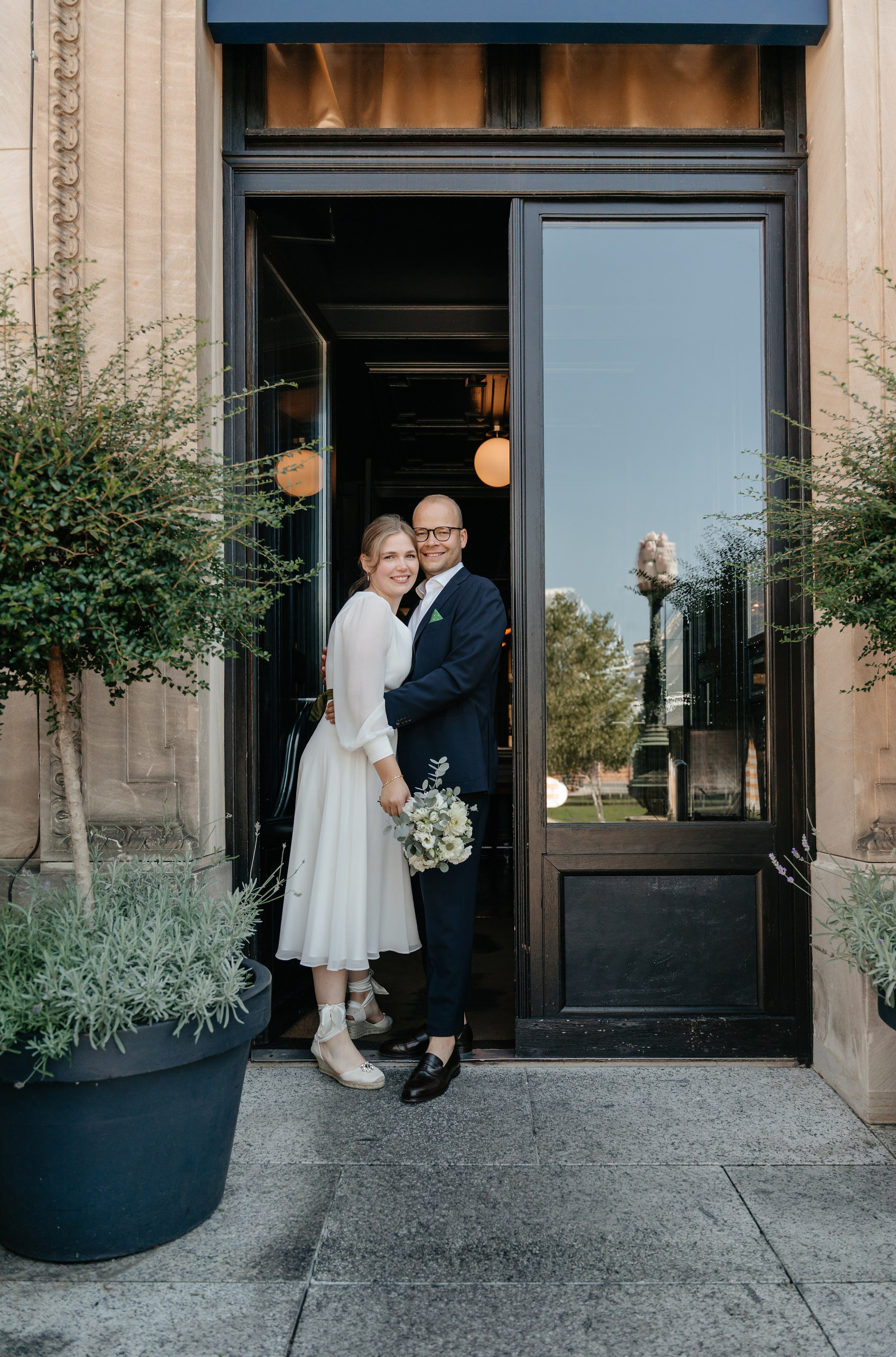 Romantische Hochzeitsfotos in Wiesbaden. Fotografin in Hanau|Frankfurt|Mainz|Iryna Korenkova