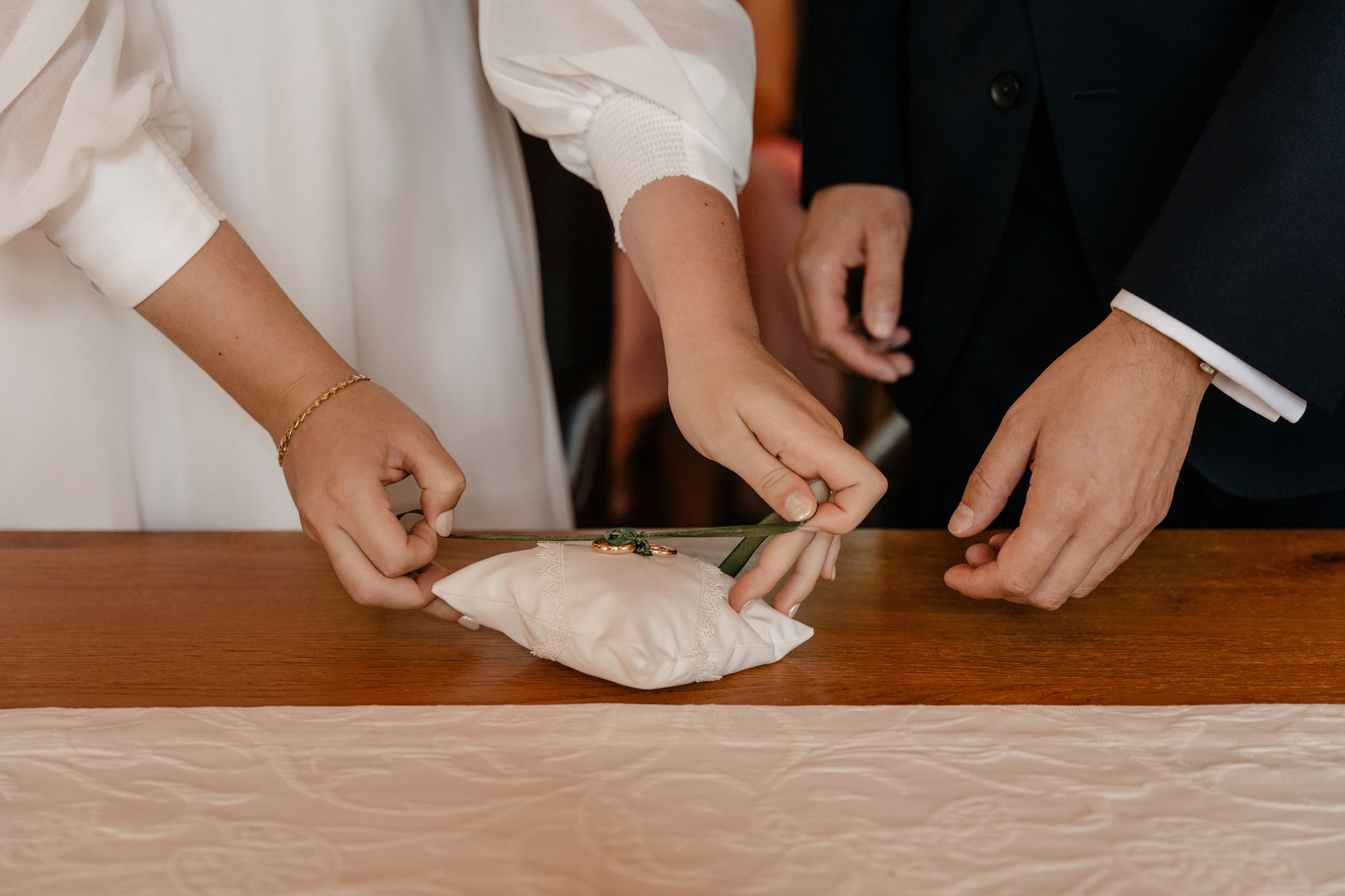 Romantische Hochzeitsfotos in Wiesbaden. Fotografin in Hanau|Frankfurt|Mainz|Iryna Korenkova