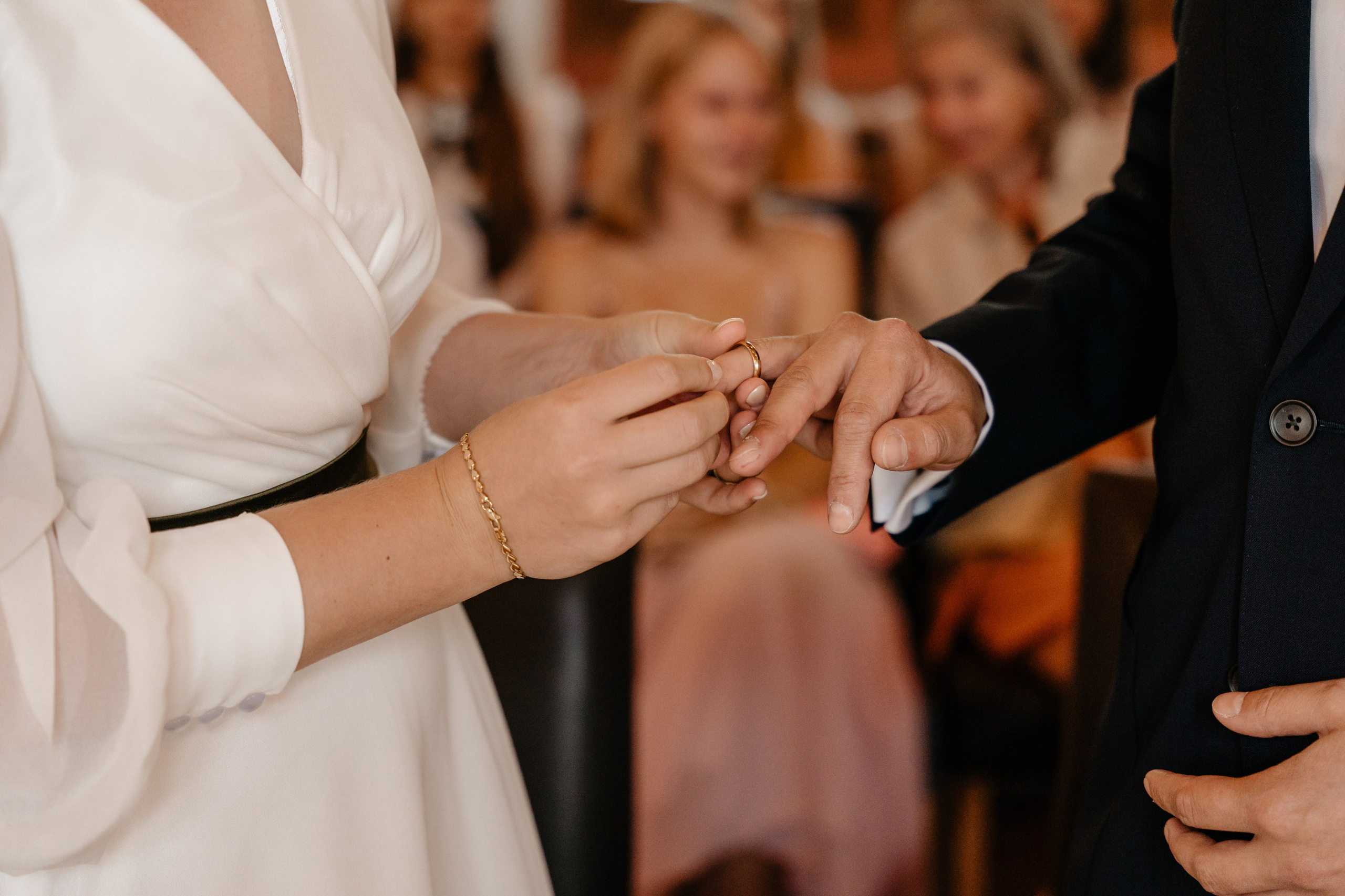 Romantische Hochzeitsfotos in Wiesbaden. Fotografin in Hanau|Frankfurt|Mainz|Iryna Korenkova