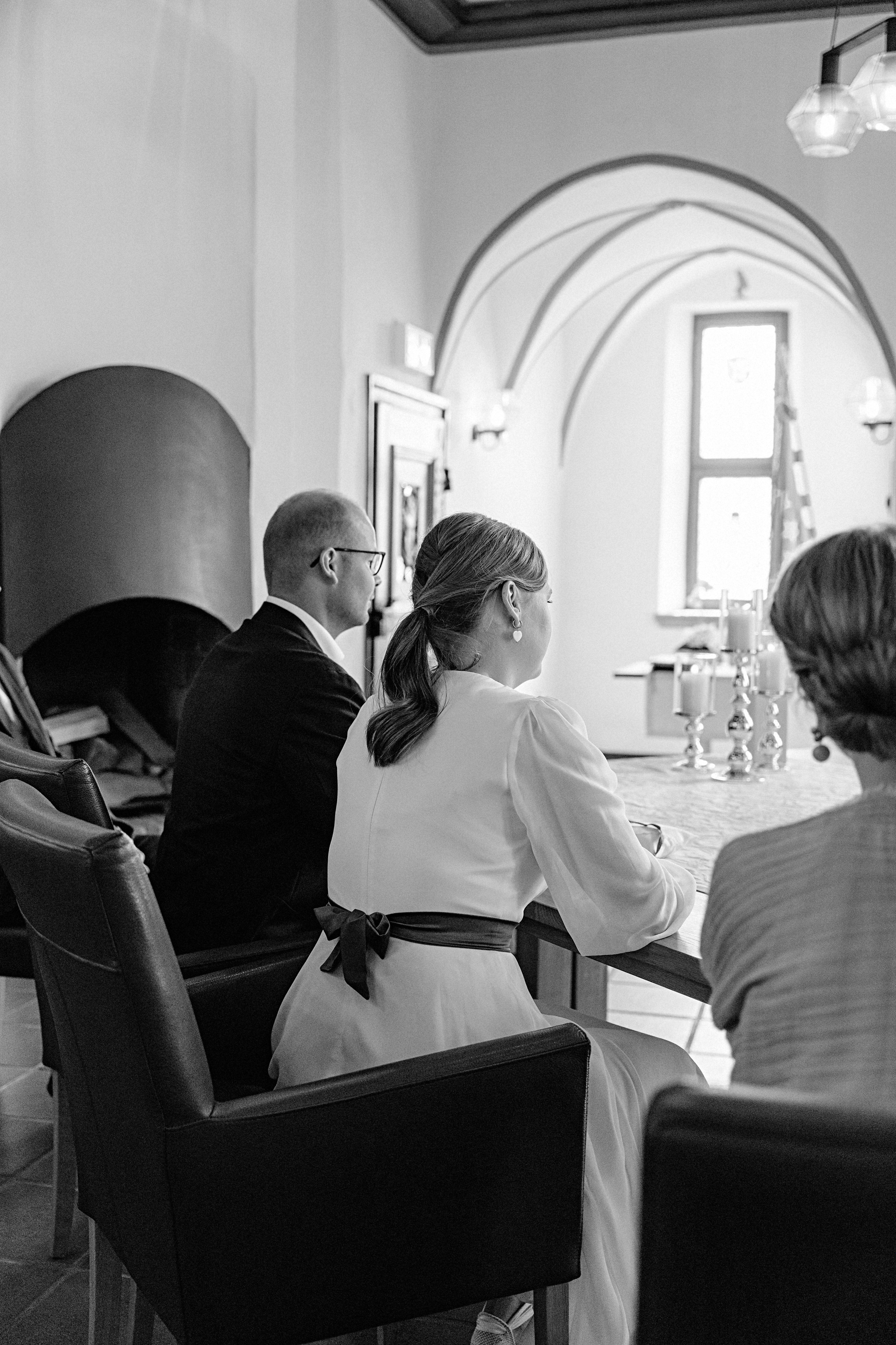 Romantische Hochzeitsfotos in Wiesbaden. Fotografin in Hanau|Frankfurt|Mainz|Iryna Korenkova