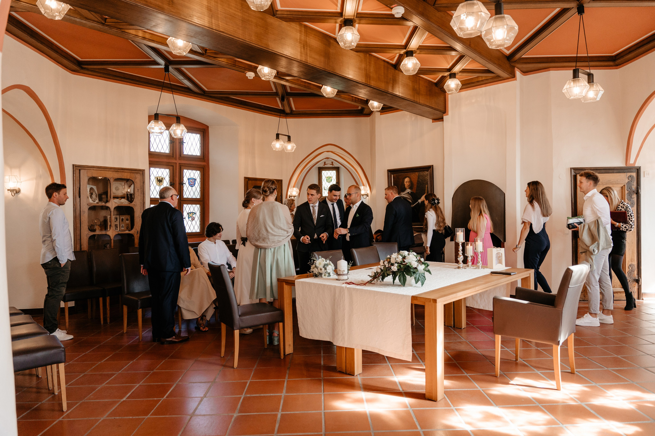 Romantische Hochzeitsfotos in Wiesbaden. Fotografin in Hanau|Frankfurt|Mainz|Iryna Korenkova