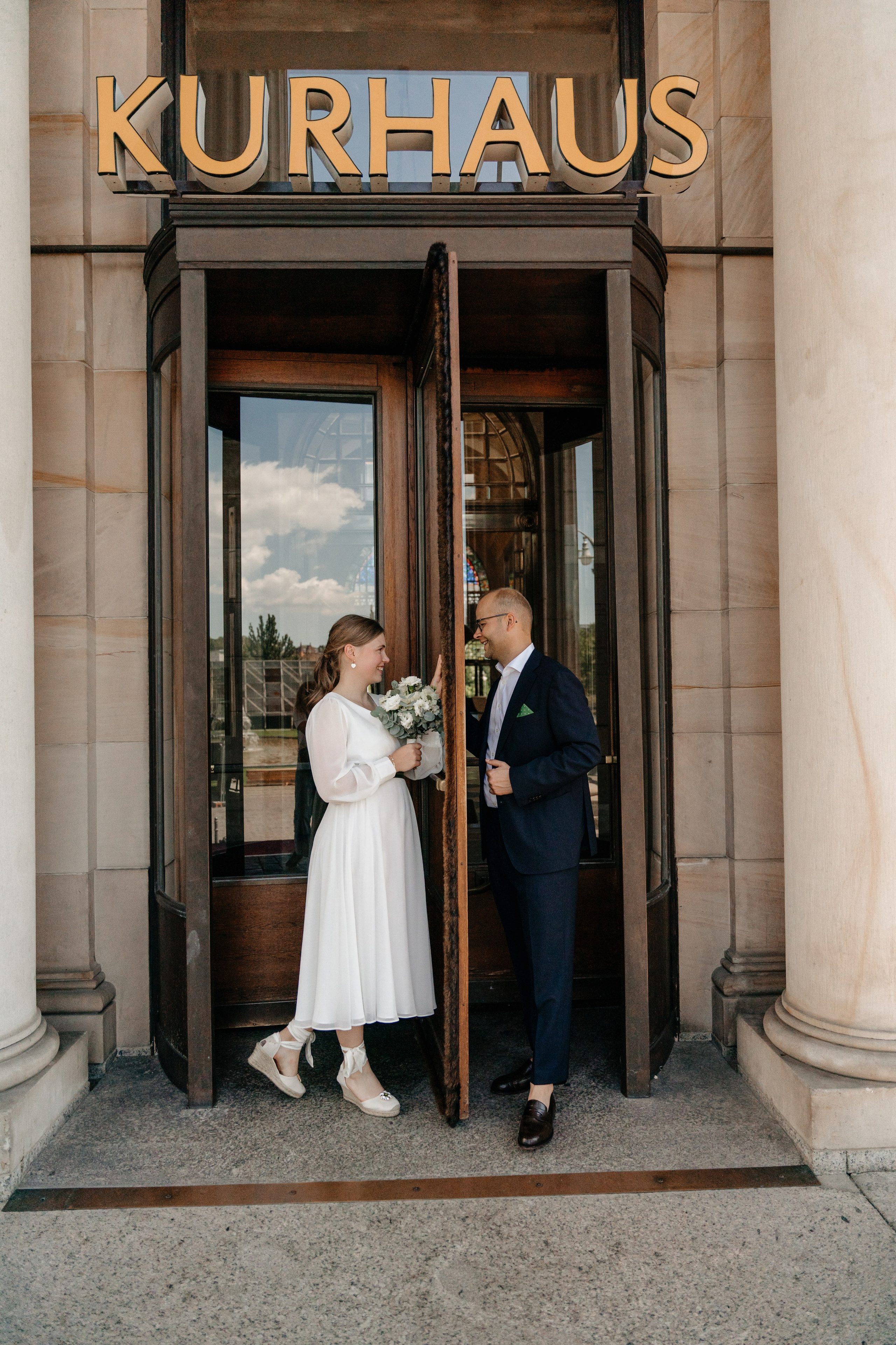 Romantische Hochzeitsfotos in Wiesbaden. Fotografin in Hanau|Frankfurt|Mainz|Iryna Korenkova