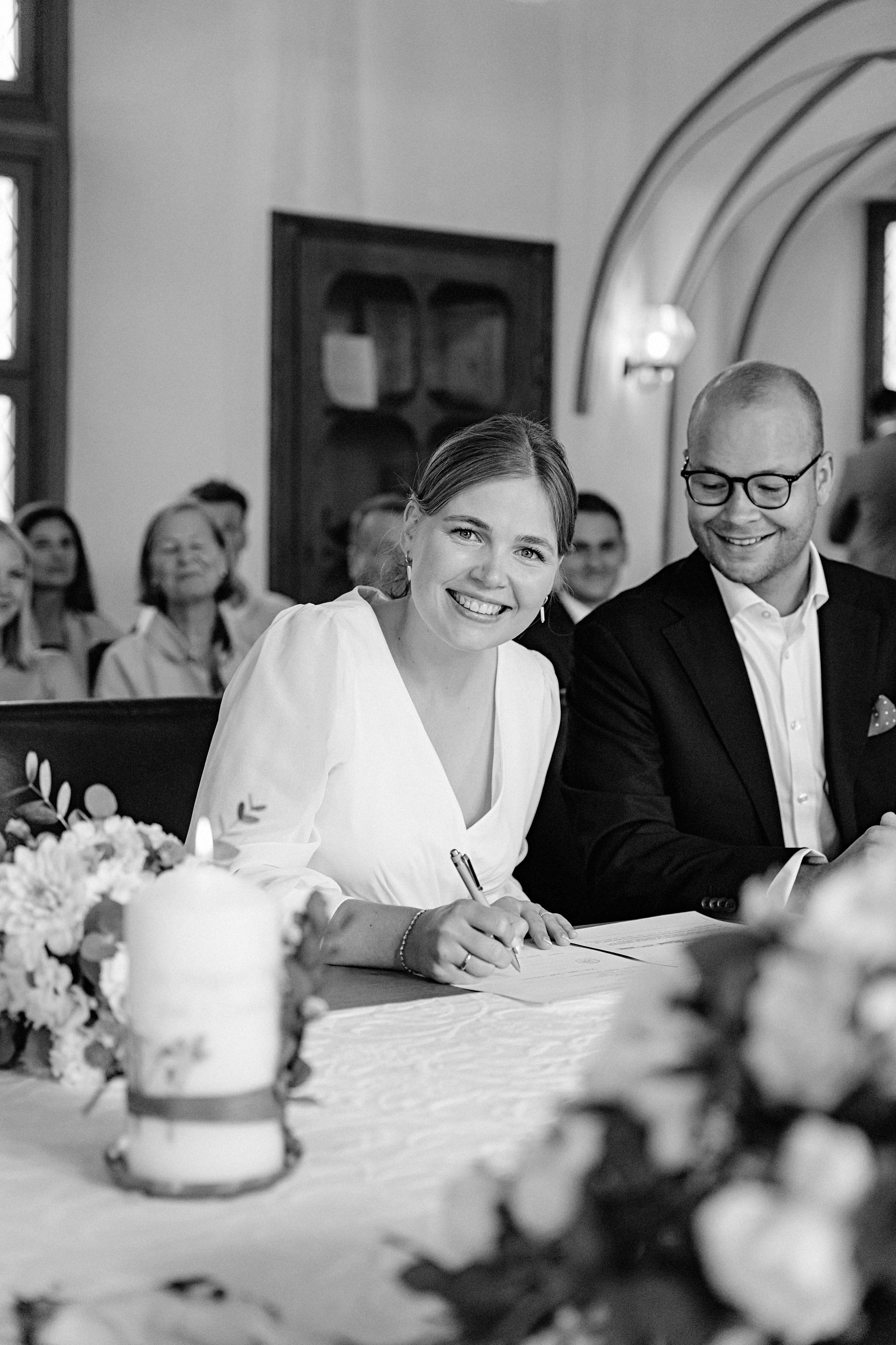 Hochzeit in Idstein, Standesamt Idstein, standesamtliche Hochzeit Idstein, emotionale Fotos Idstein, Hochzeitsfotograf Idstein, Hochzeitsreportage Idstein