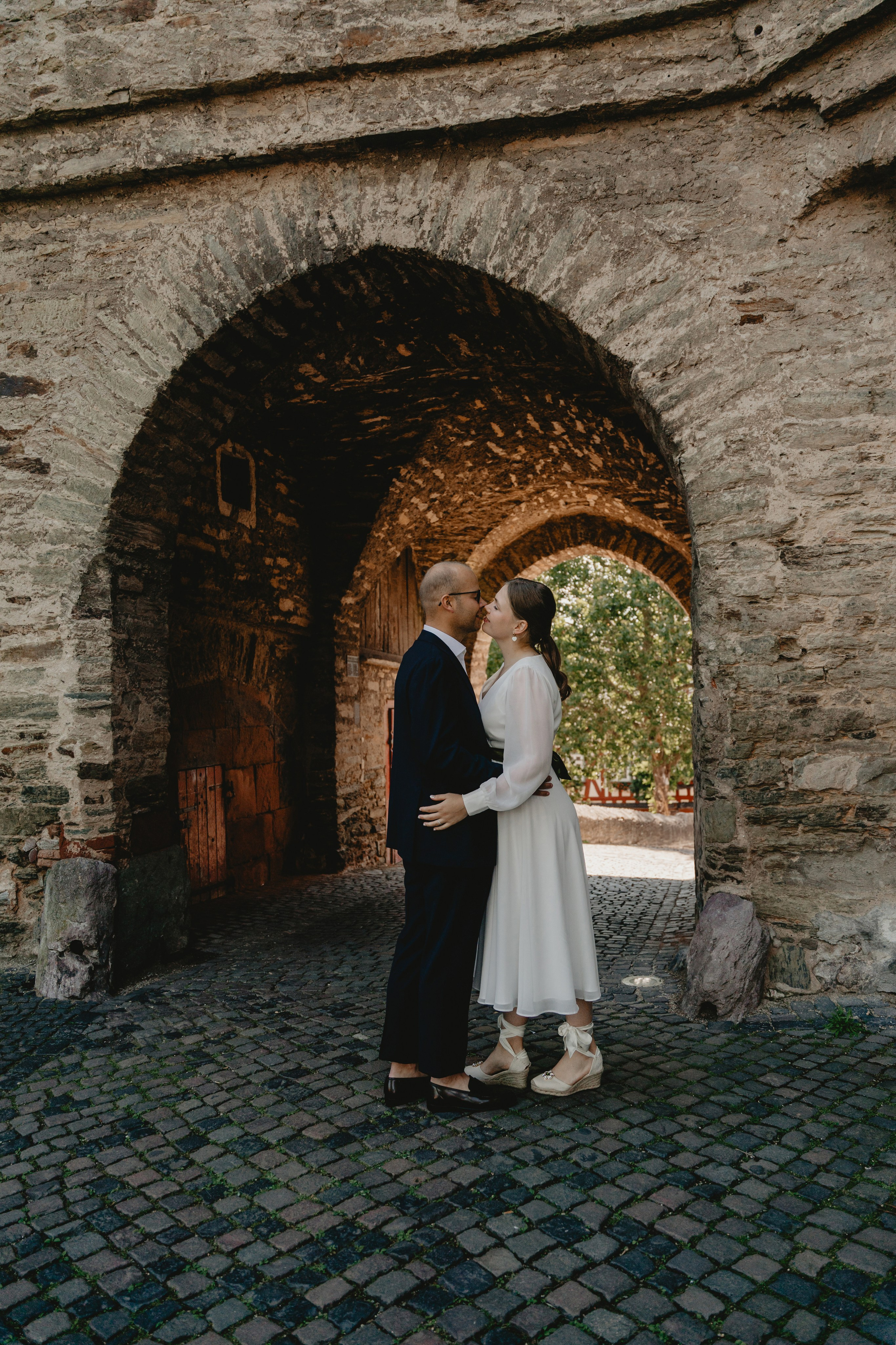 Romantische Hochzeitsfotos in Wiesbaden. Fotografin in Hanau|Frankfurt|Mainz|Iryna Korenkova