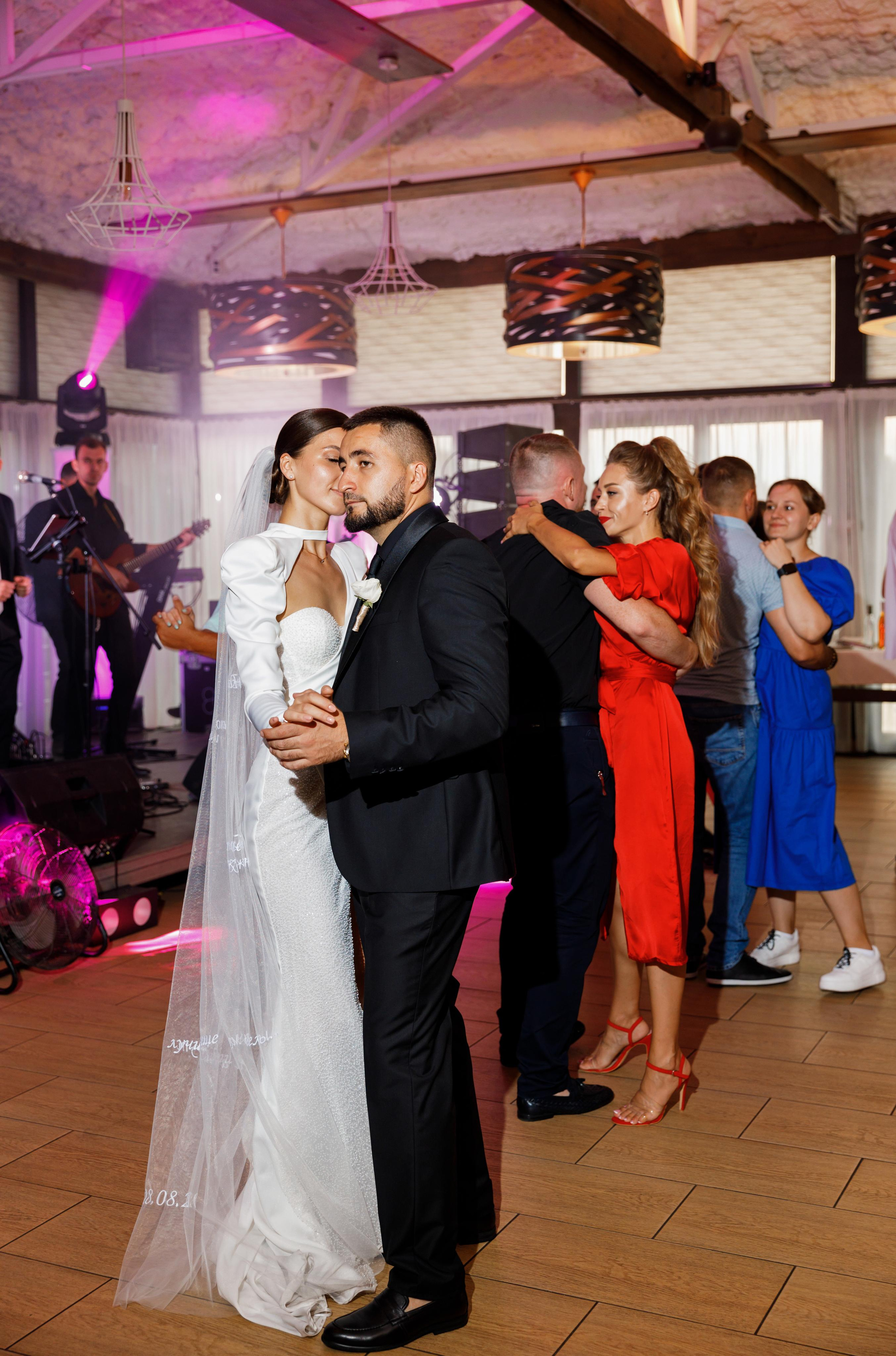 Свадьба Алика и Алёны — Свадебный фотограф Запорожье Photoduet Sunday. Свадебный фотограф в Запорожье Photoduet Sunday