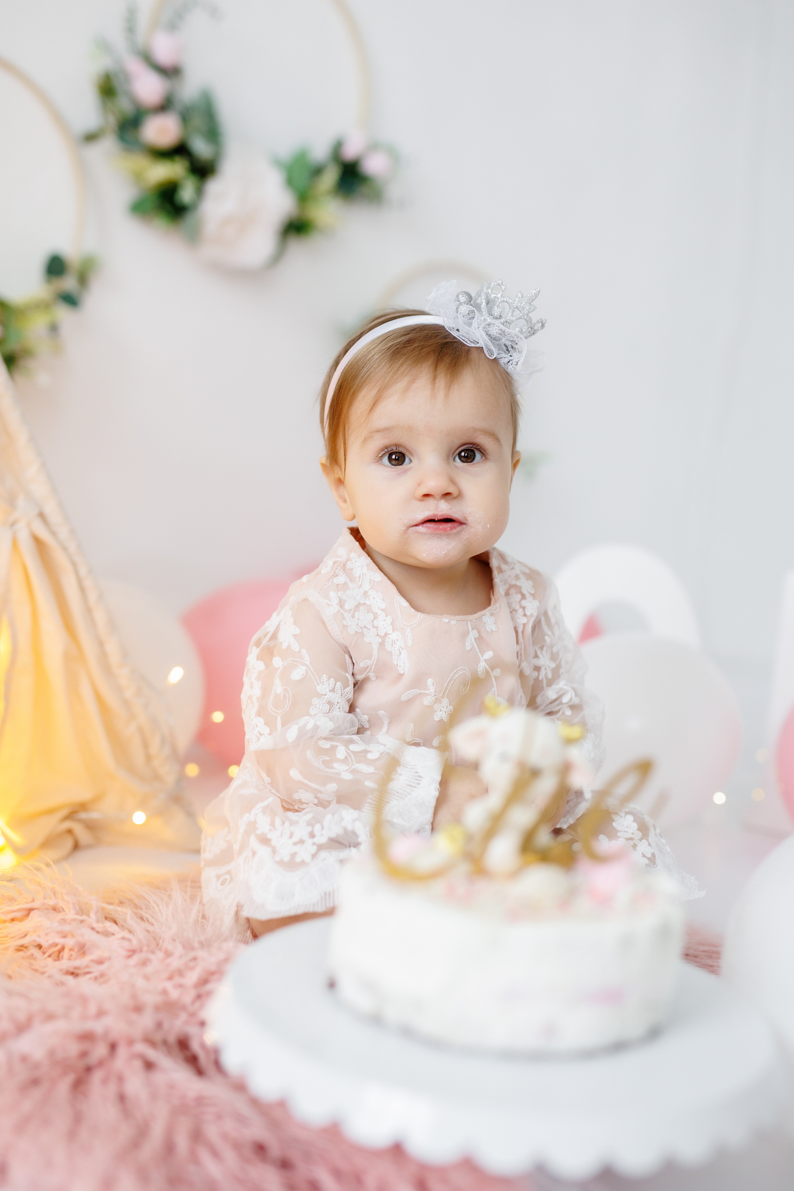 Фотосесія в перший День народження. Фотограф Тетяна Бродзяк