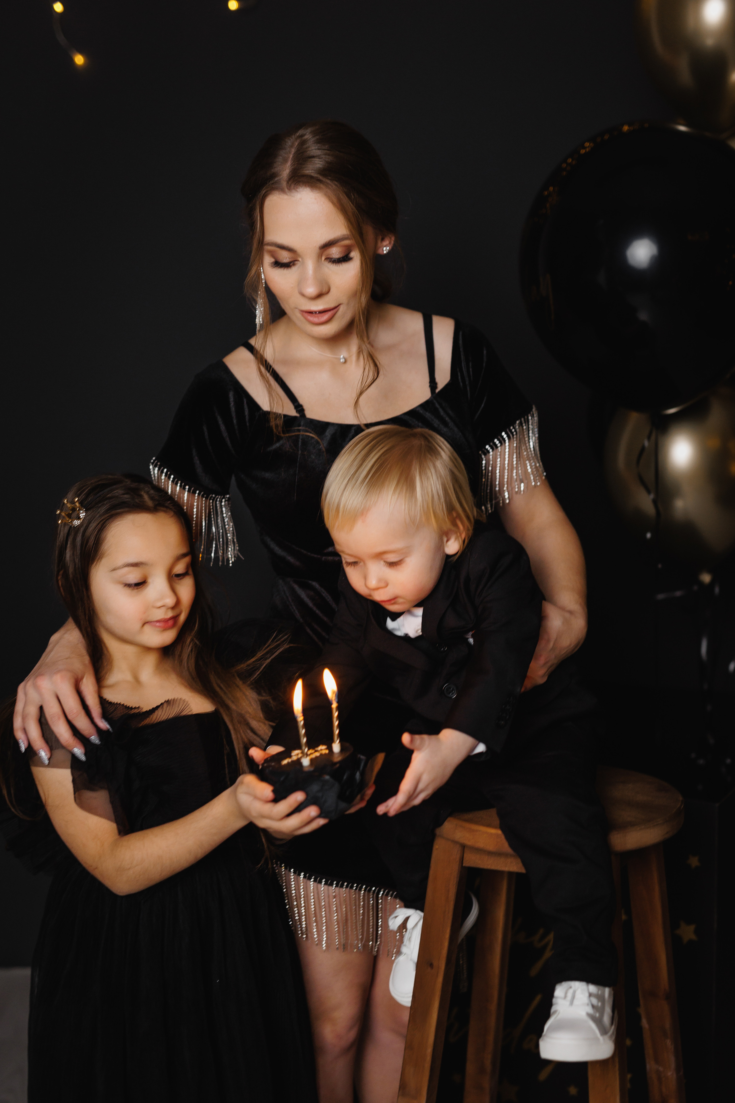 Фотосесія в перший День народження. Фотограф Тетяна Бродзяк