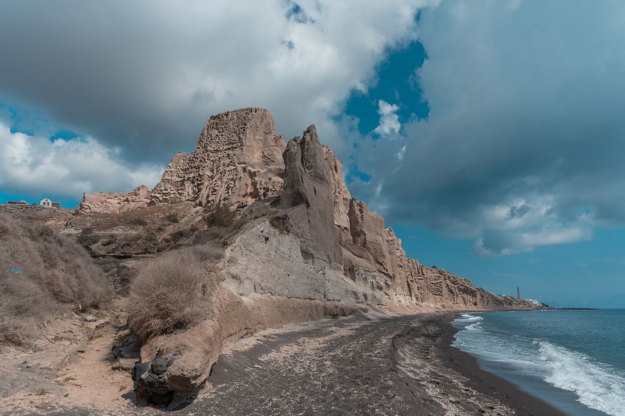 Photoshoot locations in Santorini, photo by SokoLOVE. Photographer in Santorini SokoLOVE Alex| Flying Dress Santorini