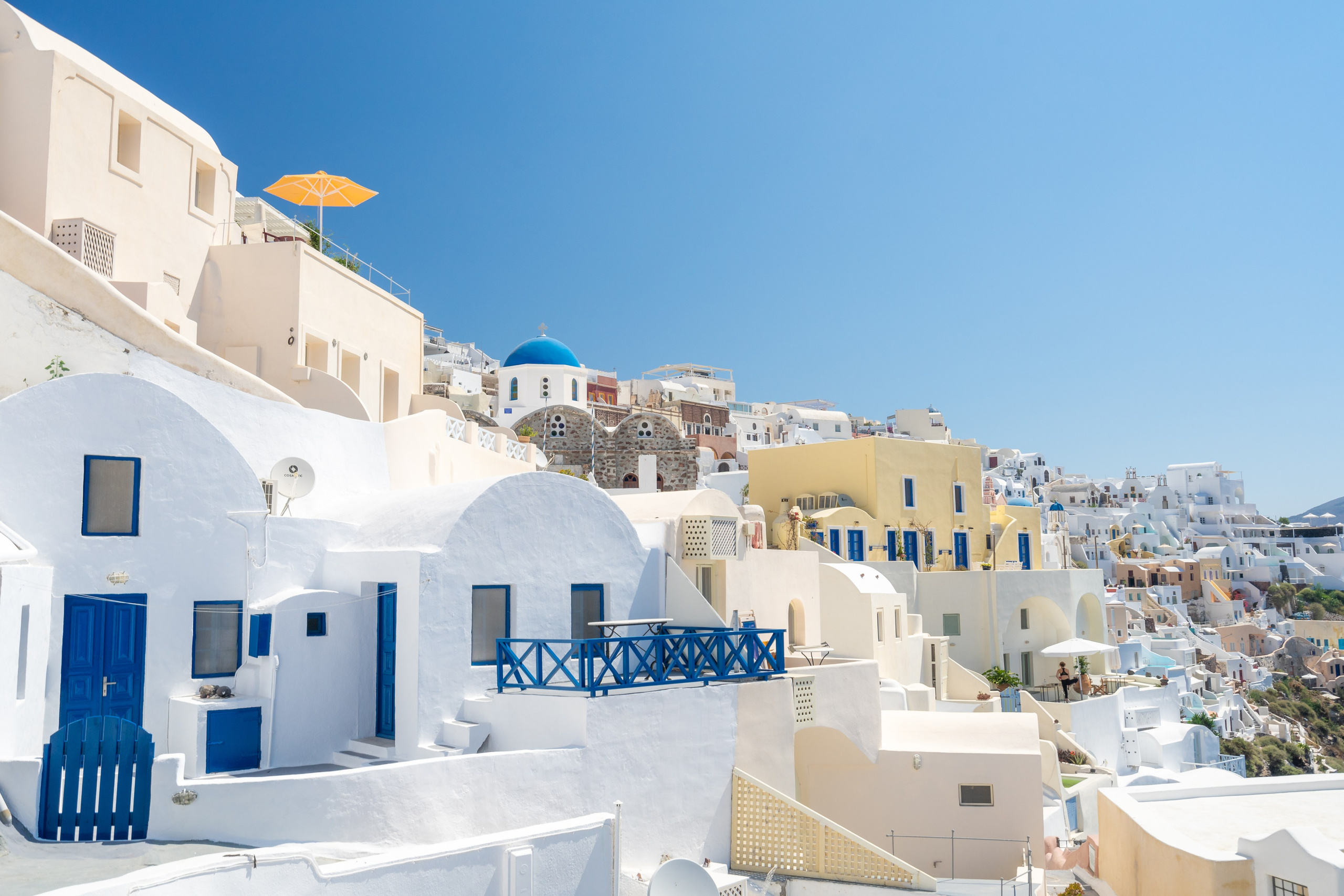 Photoshoot locations in Santorini, photo by SokoLOVE. Photographer in Santorini SokoLOVE Alex| Flying Dress Santorini