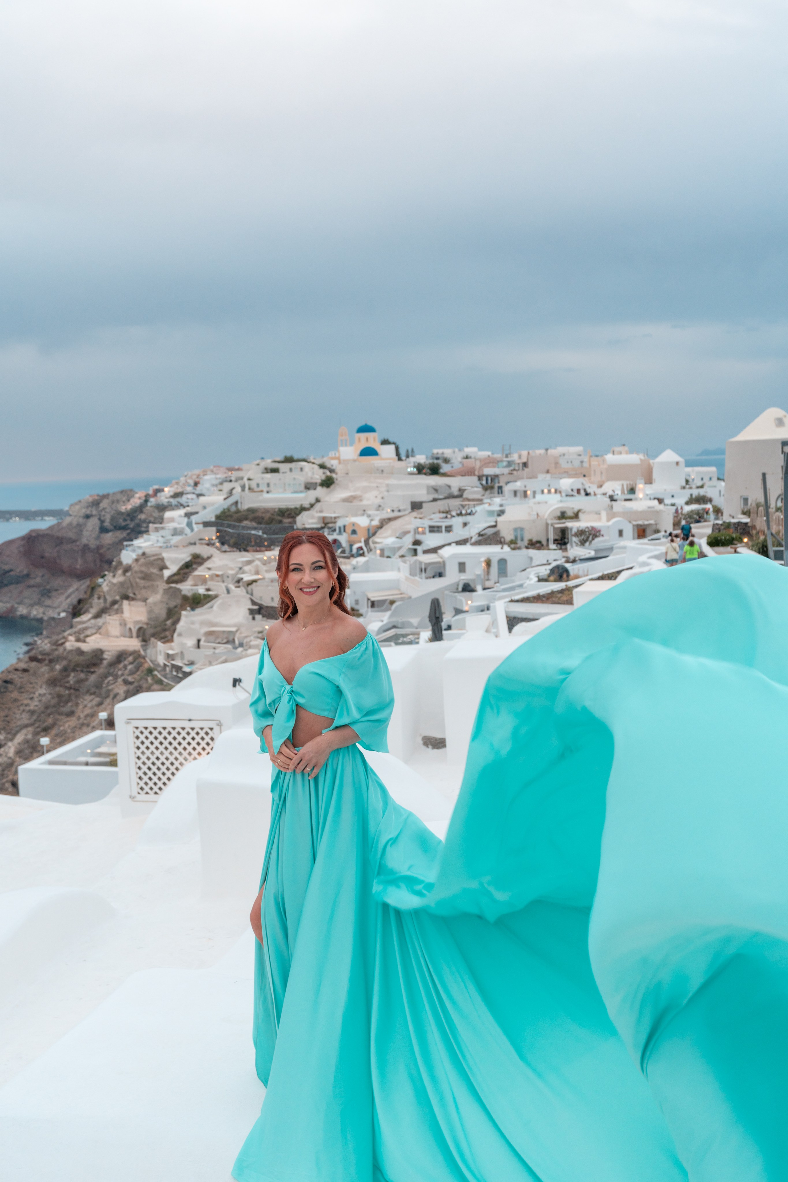 Photoshoot locations in Santorini, photo by SokoLOVE. Photographer in Santorini SokoLOVE Alex| Flying Dress Santorini