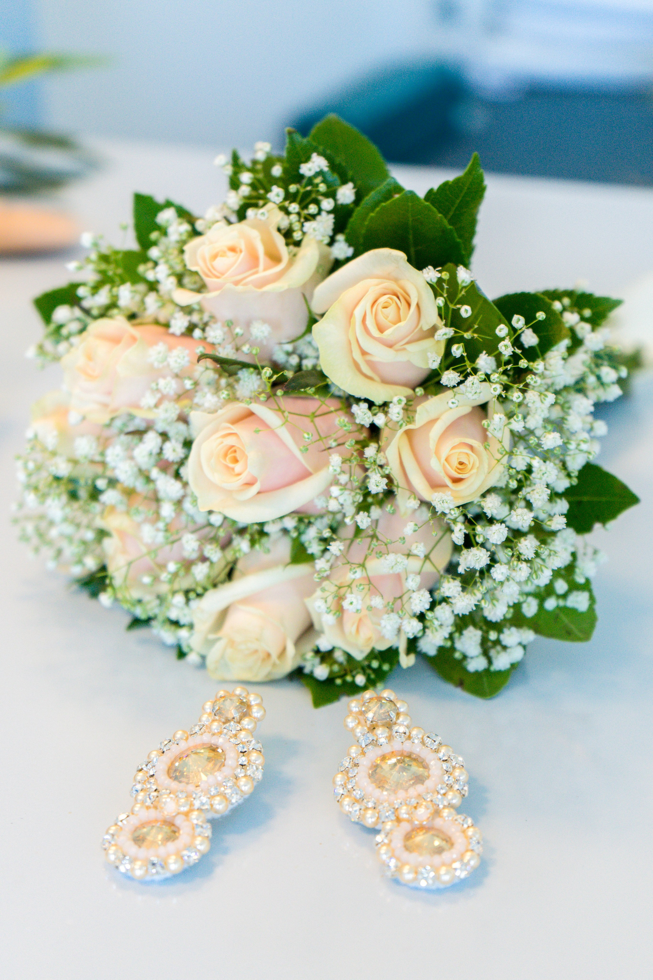 Wedding Archives start 2014. Photographe vidéaste à Santorin|Séances photos de Robe volante Santorin|