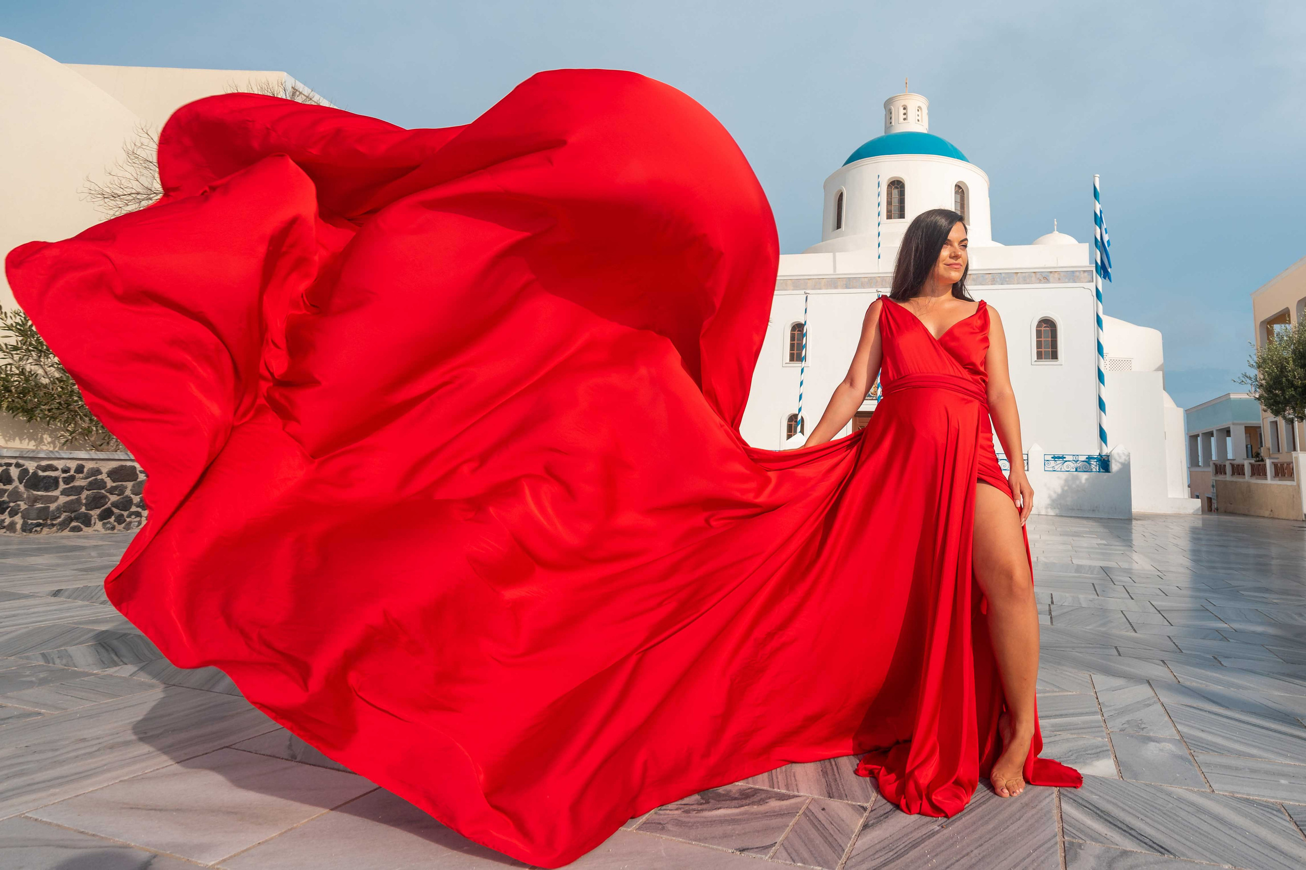 Flying Dress Photo Session for Pregnant Women — Maternity Photoshoot in Santorini. Photographer in Santorini SokoLOVE Alex| Flying Dress Santorini