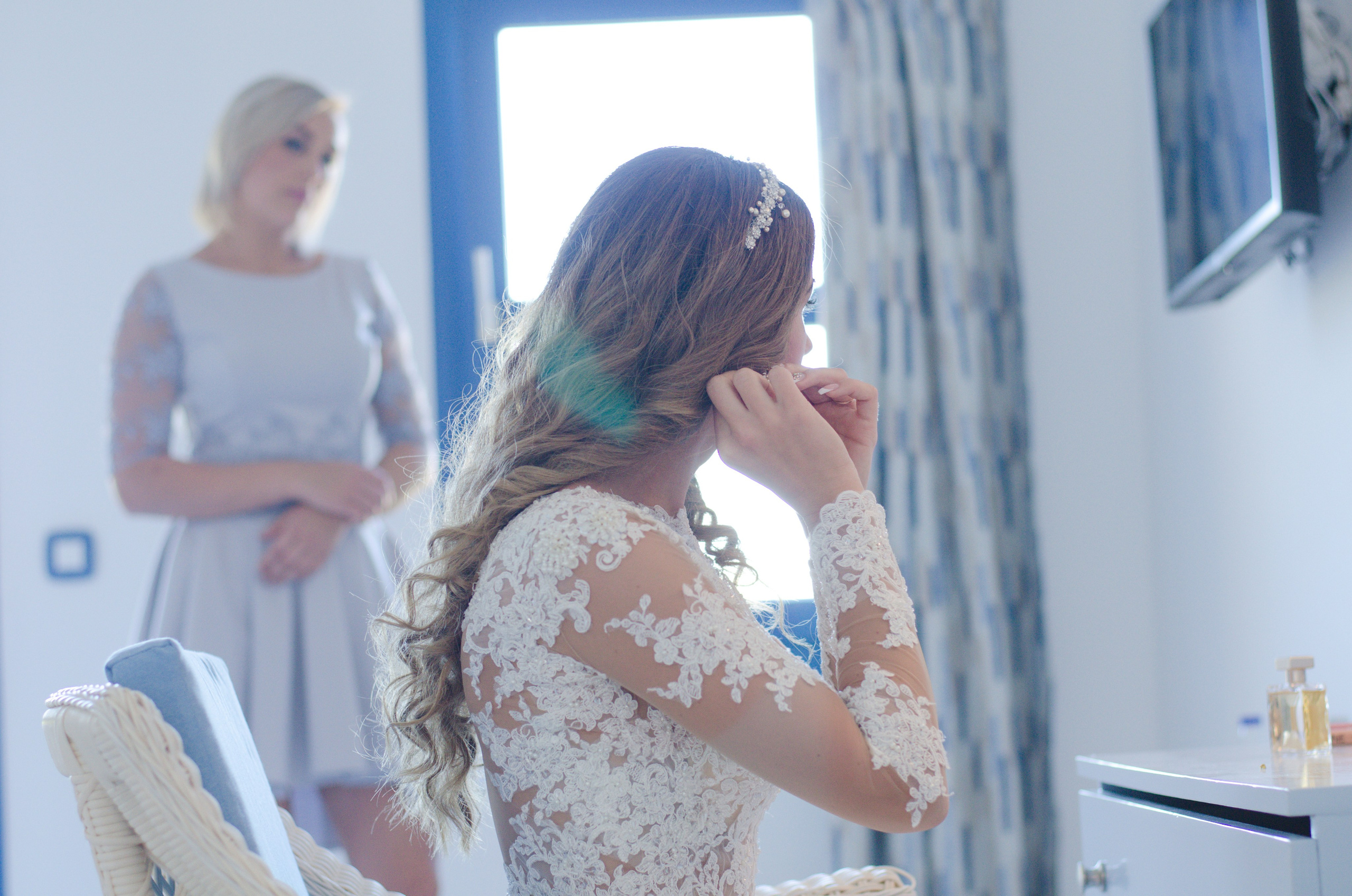 Wedding Archives start 2014. Photographe vidéaste à Santorin|Séances photos de Robe volante Santorin|