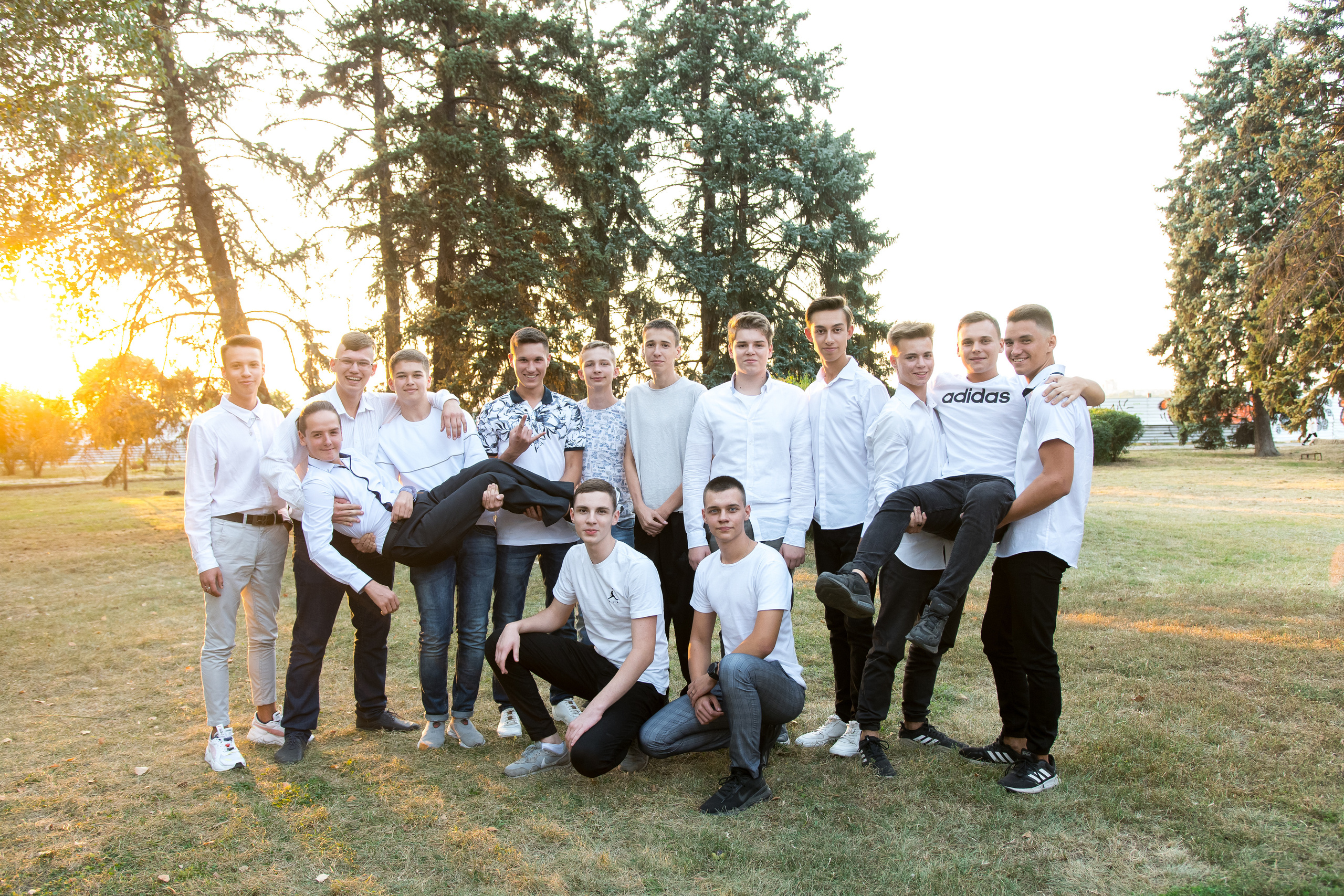 № 60 9 класс. Випускні альбоми Олега Кононова