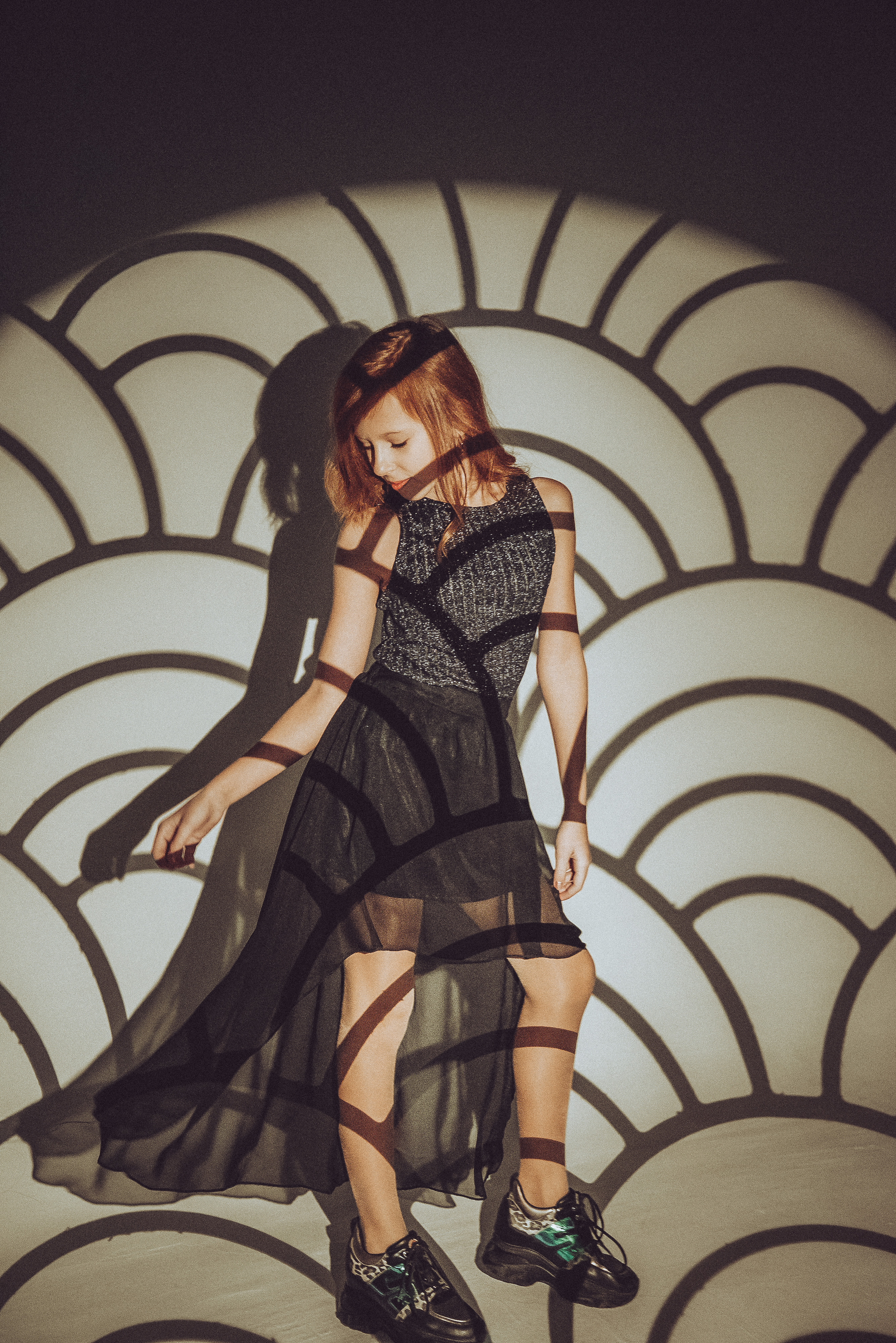 Фотосесія з масками гобо. Фотограф Анастасія Залужна | Манхайм