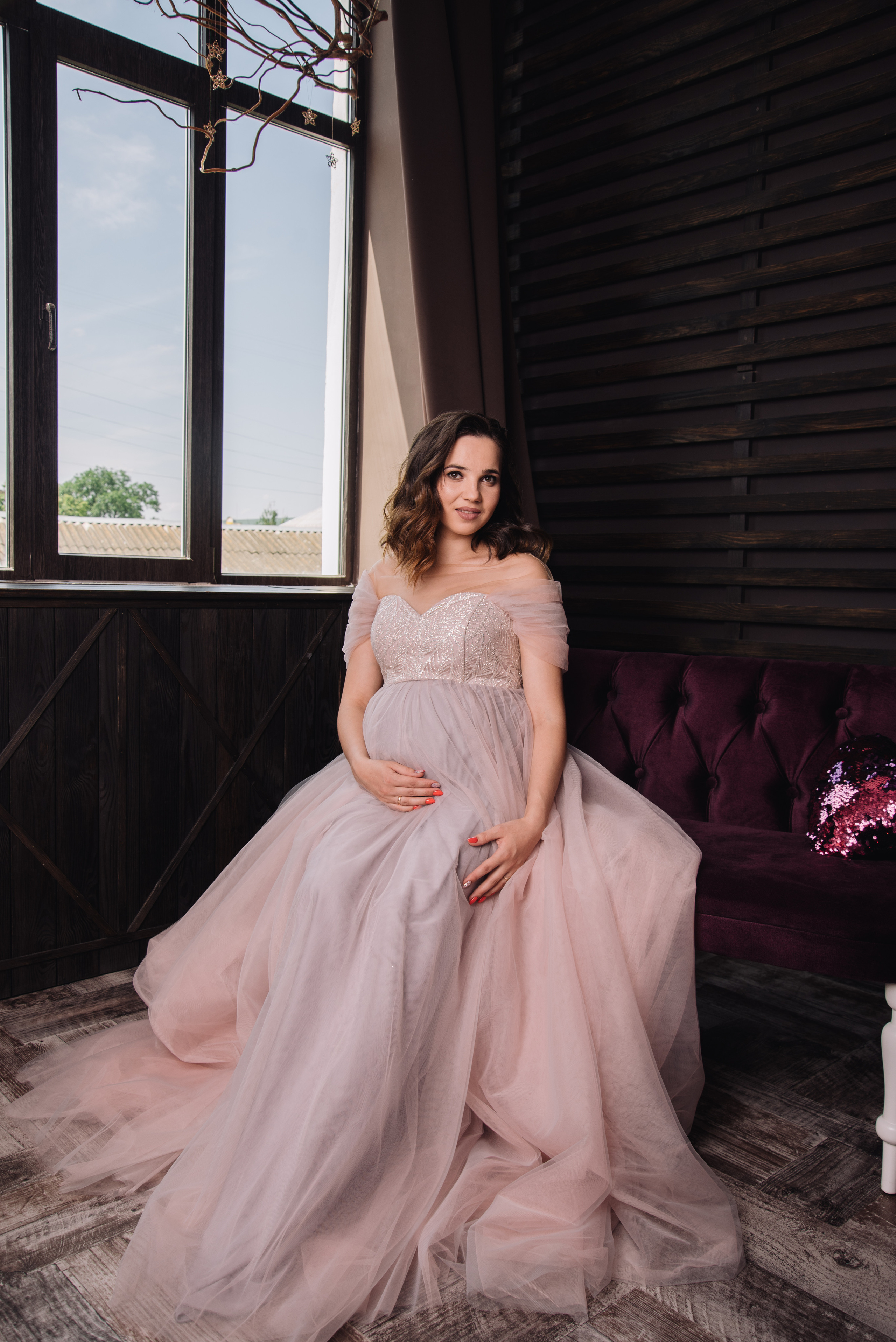 Фотосесія вагітності у студії. Фотограф Анастасія Залужна | Манхайм