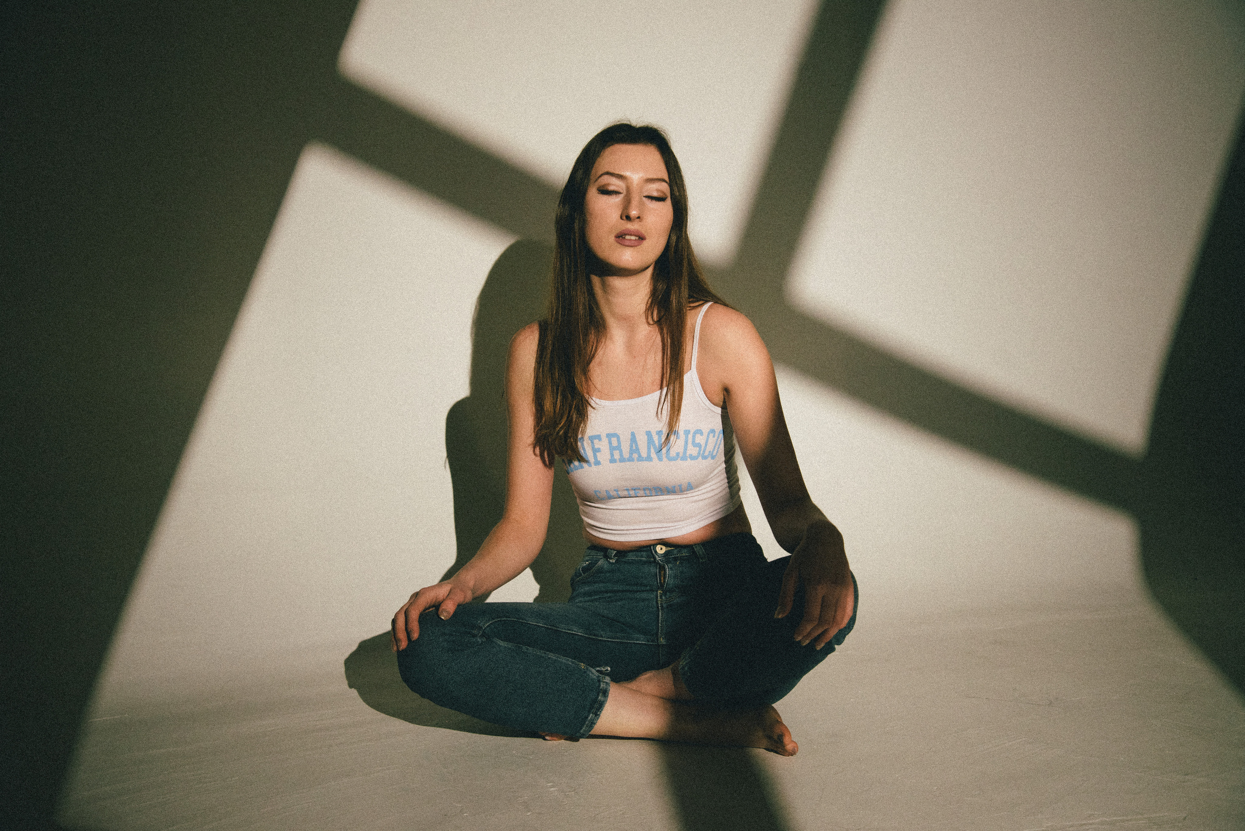 Фотосесія з масками гобо. Фотограф Анастасія Залужна | Манхайм