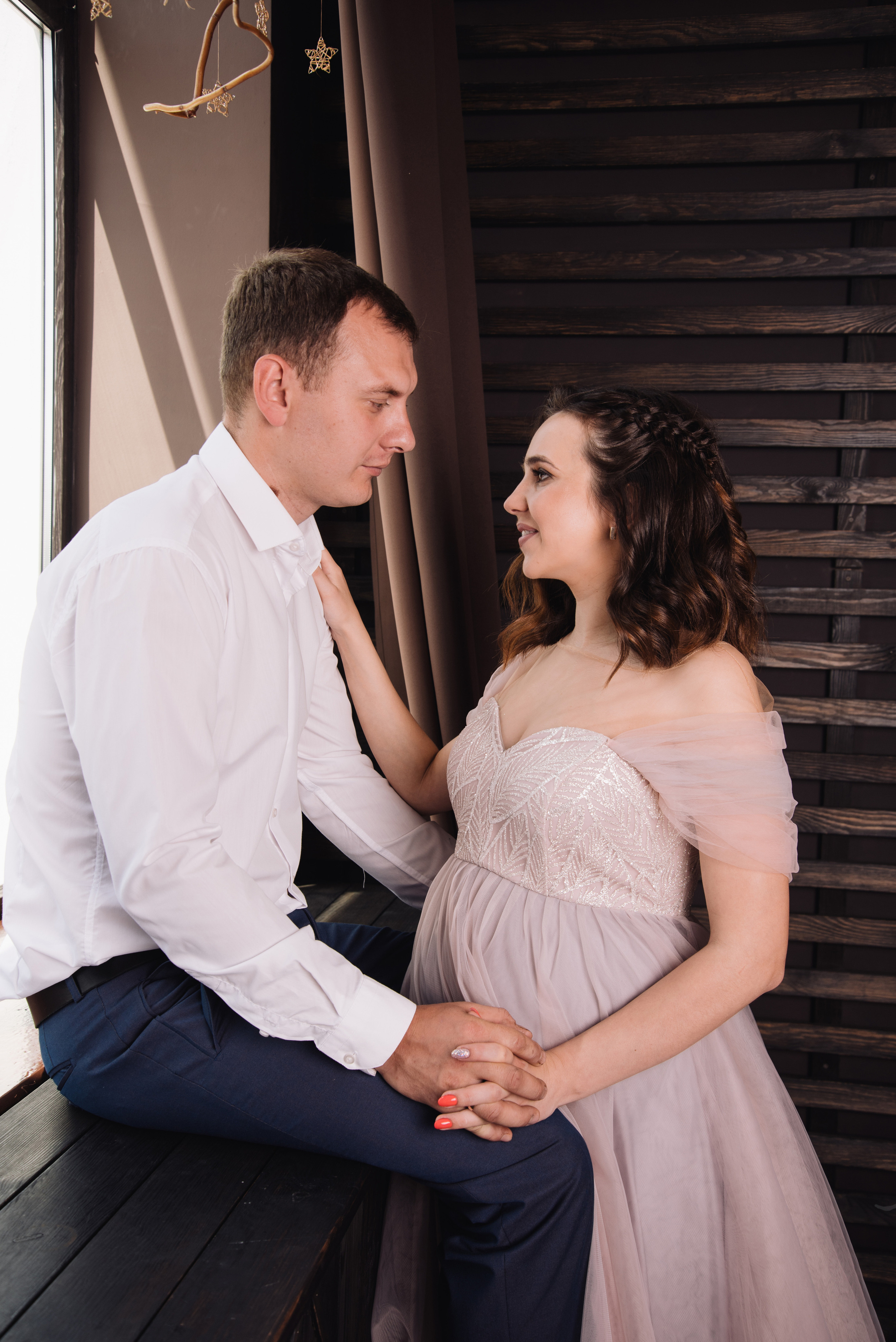 Фотосесія вагітності у студії. Фотограф Анастасія Залужна | Манхайм