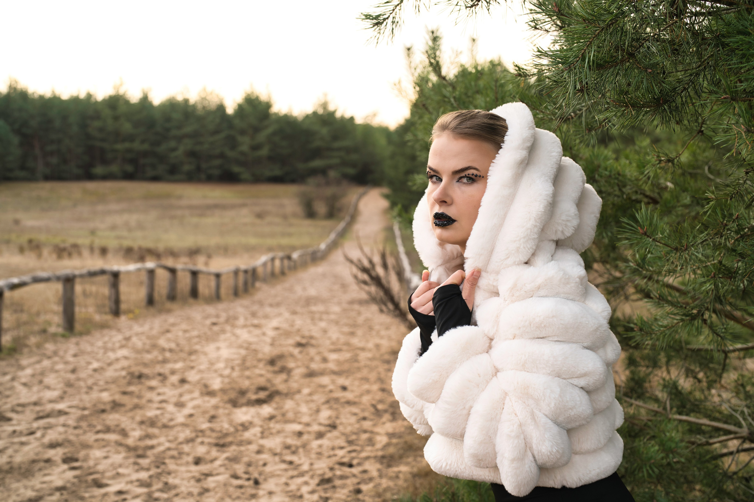 Фотосесія Жінка-кішка. Фотограф Анастасія Залужна | Манхайм