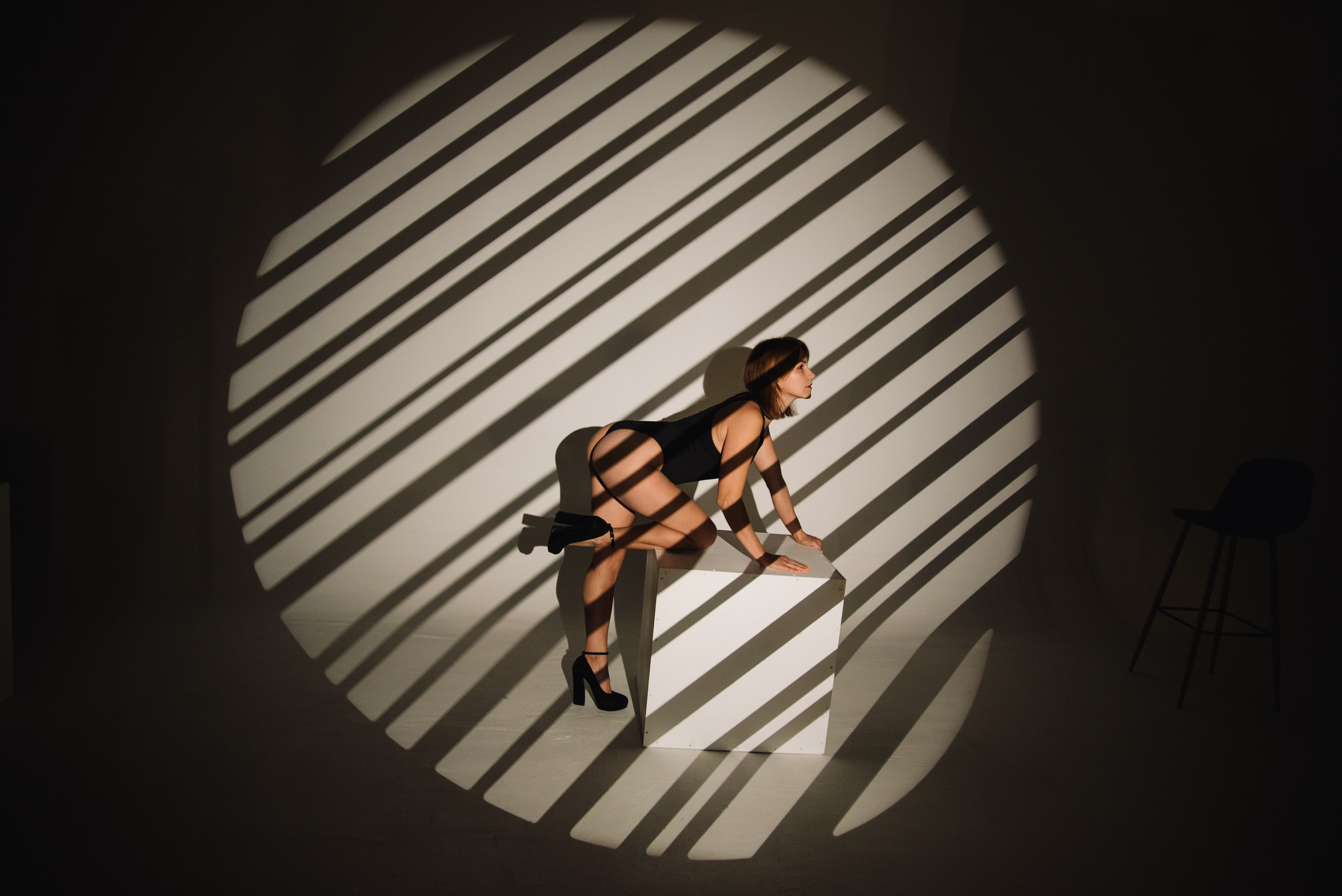 Фотосесія з масками гобо. Фотограф Анастасія Залужна | Манхайм