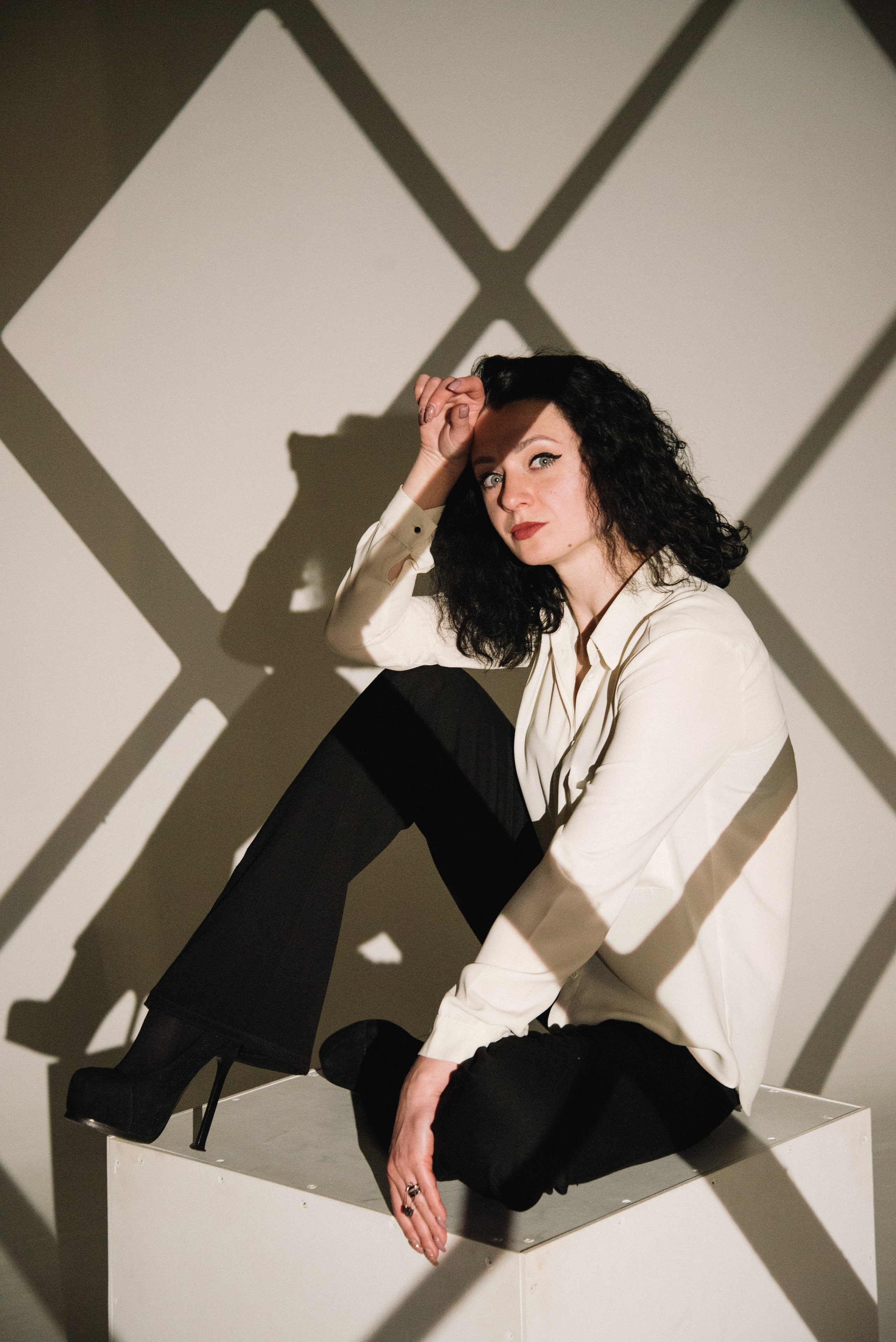 Фотосесія з масками гобо. Фотограф Анастасія Залужна | Манхайм