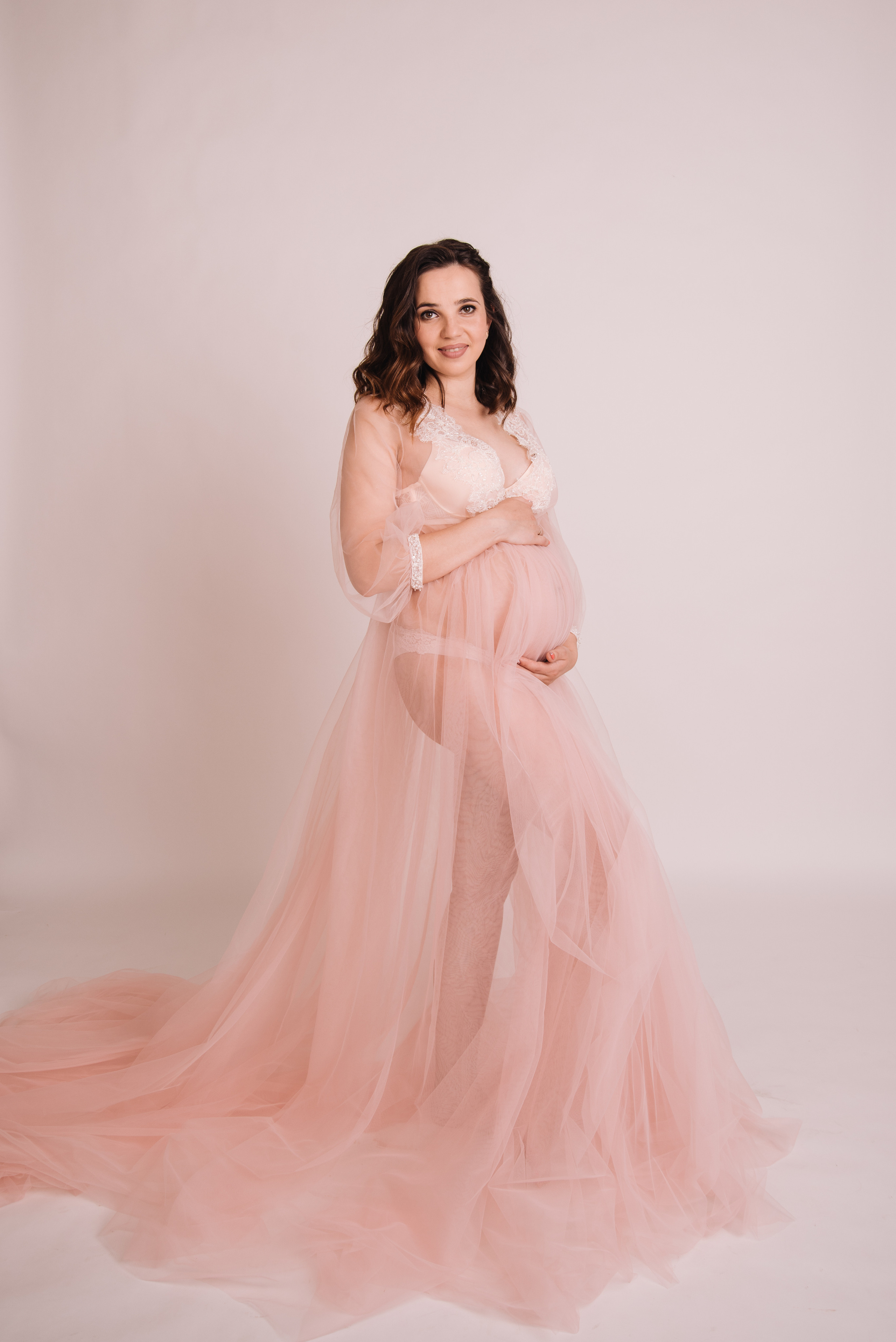 Фотосесія вагітності у студії. Фотограф Анастасія Залужна | Манхайм