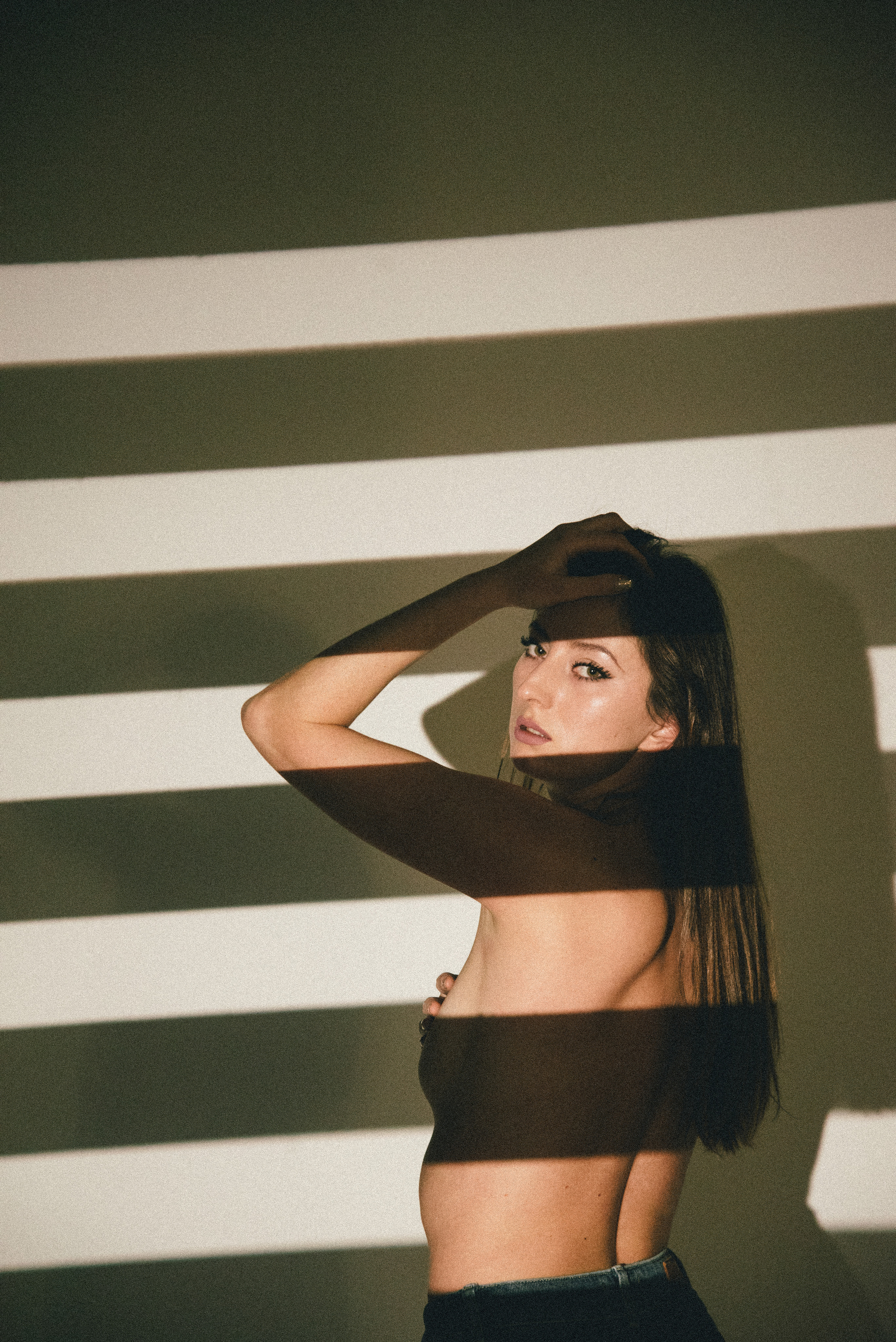 Фотосесія з масками гобо. Фотограф Анастасія Залужна | Манхайм