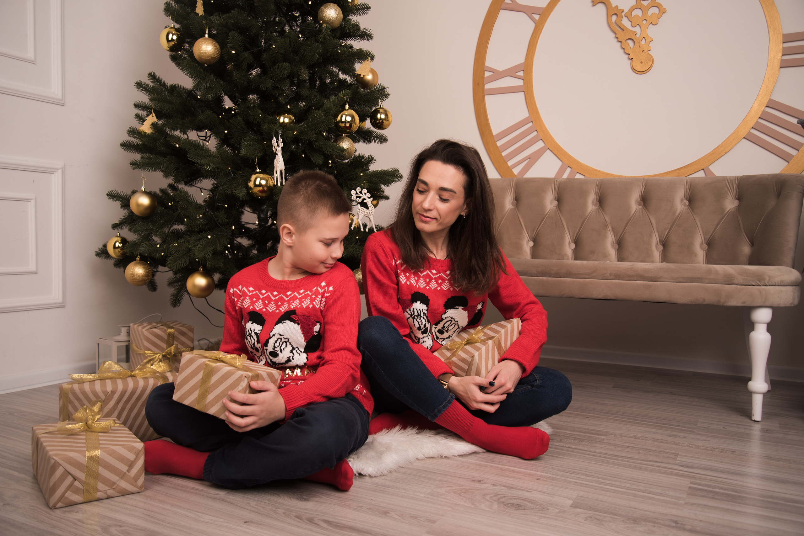 Новорічна фотосесія для жіночого клубу SmoothStyle Житомир. Anastasiia Zaluzhna Fotografin | Mannheim