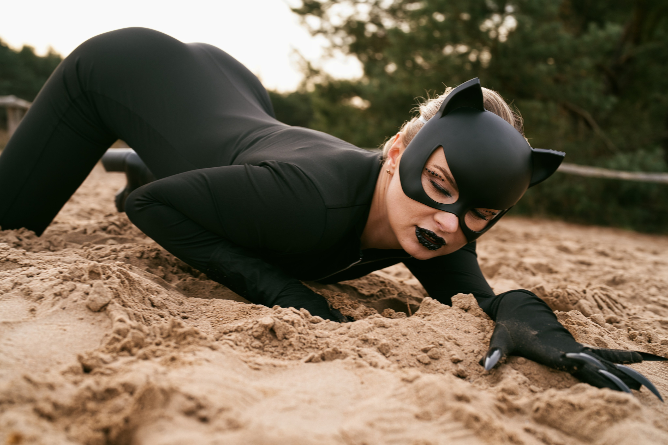 Фотосесія Жінка-кішка. Фотограф Анастасія Залужна | Манхайм