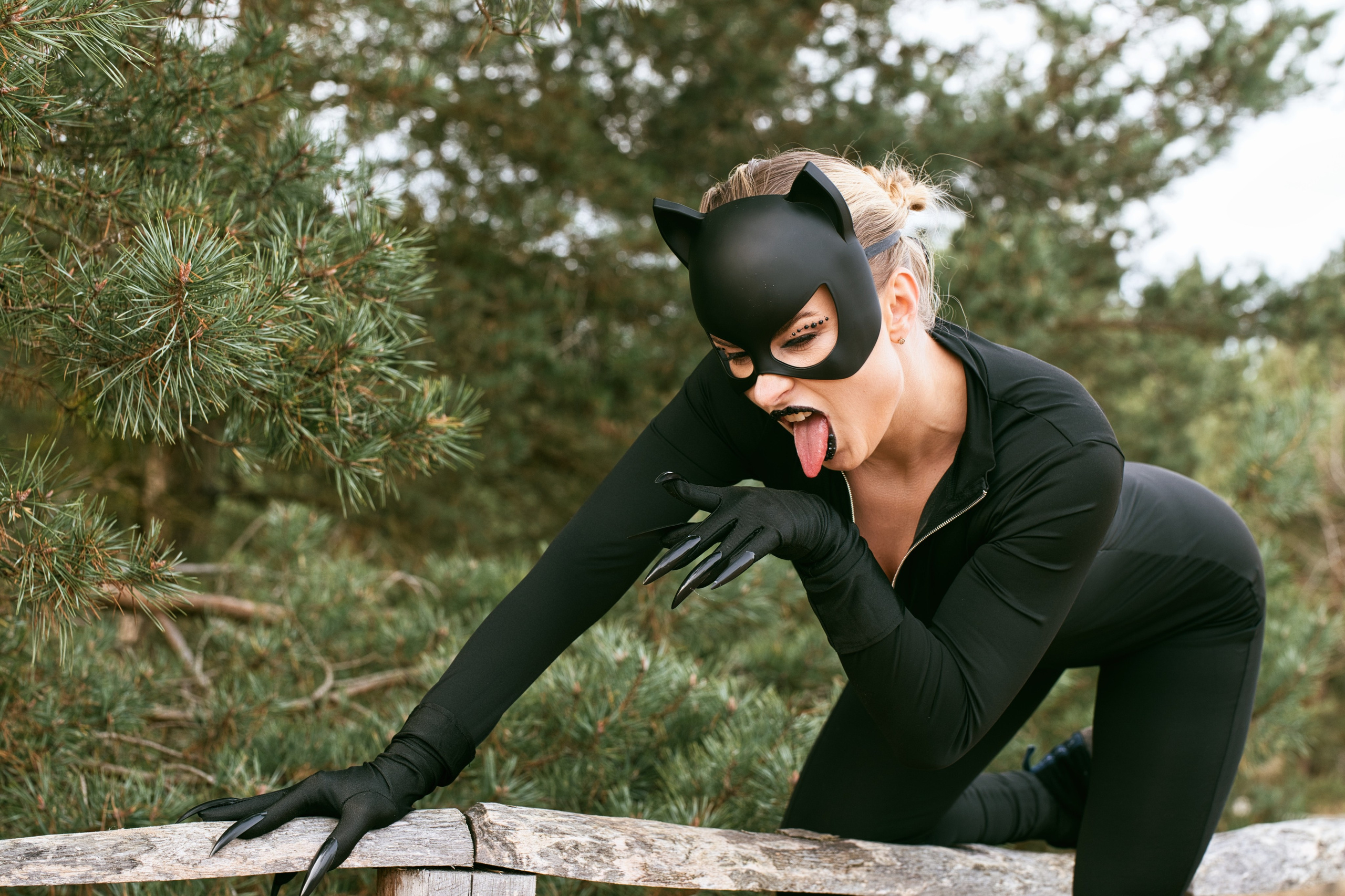 Фотосесія Жінка-кішка. Фотограф Анастасія Залужна | Манхайм