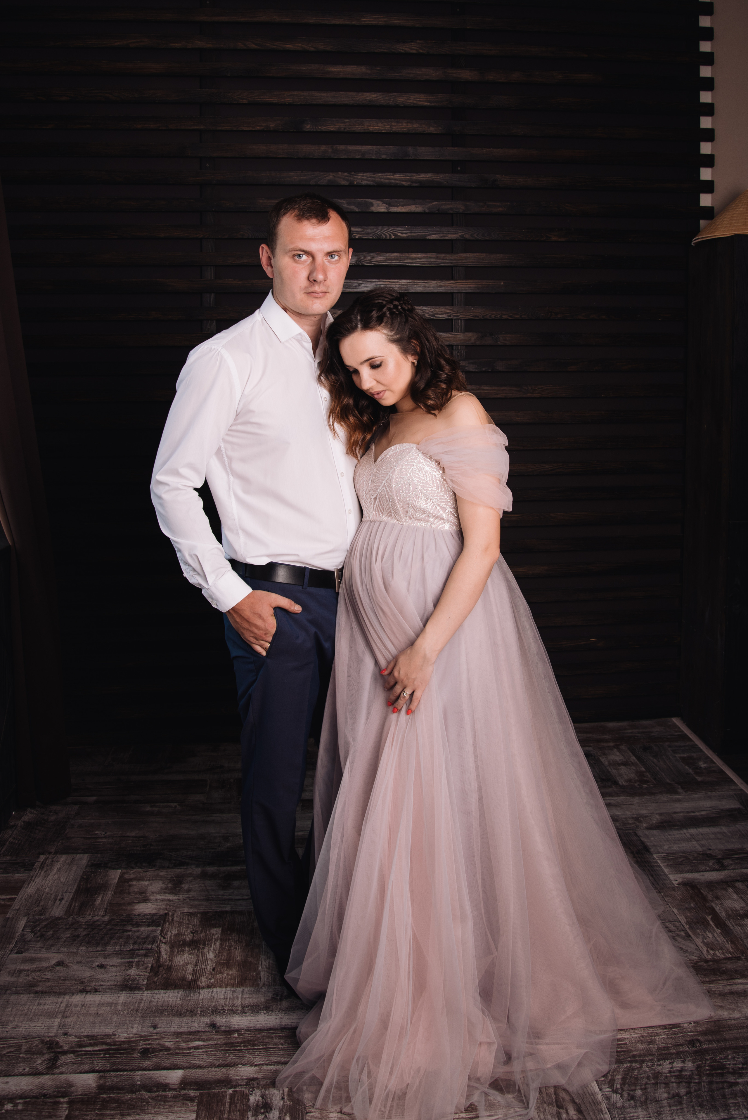 Фотосесія вагітності у студії. Фотограф Анастасія Залужна | Манхайм