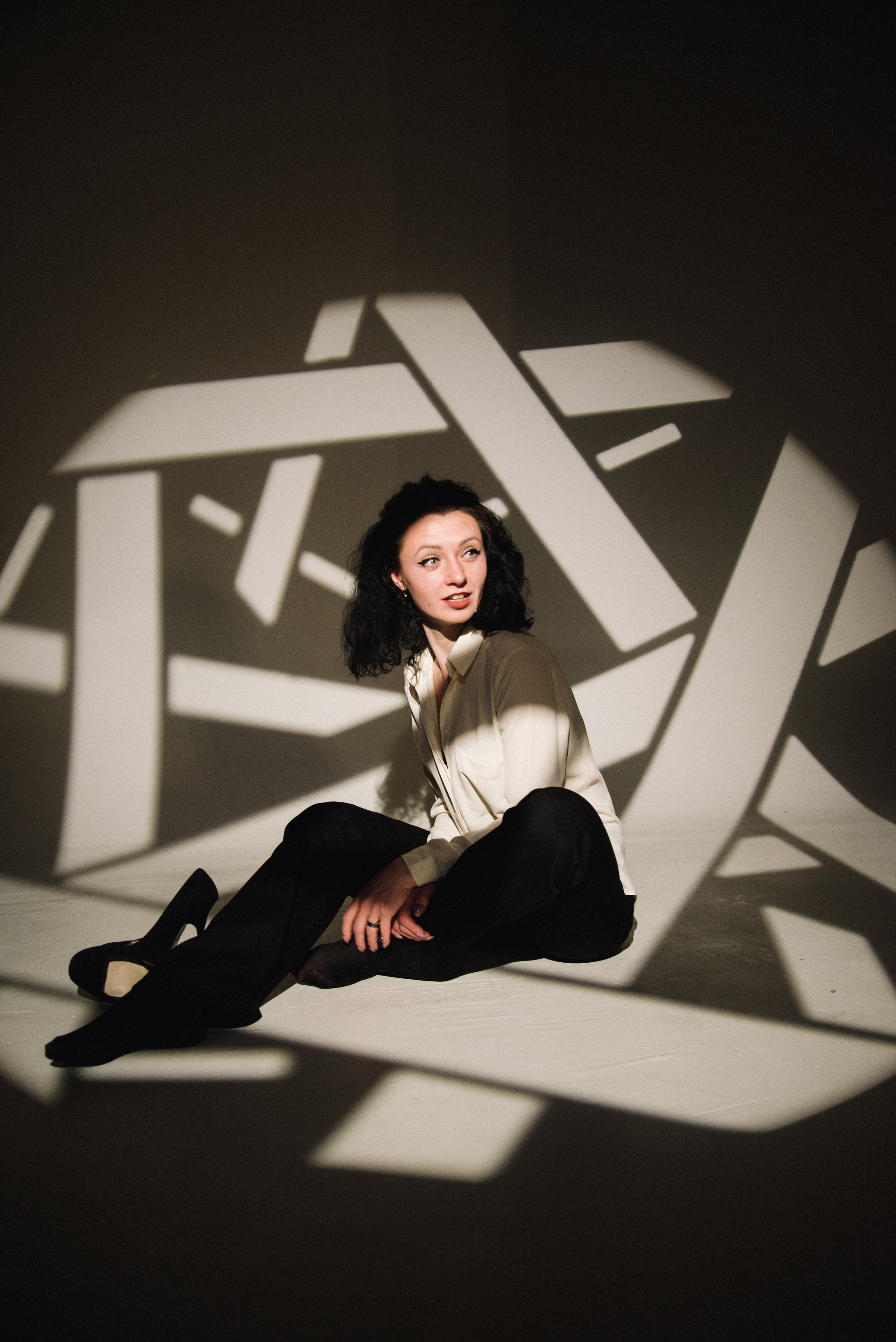 Фотосесія з масками гобо. Фотограф Анастасія Залужна | Манхайм