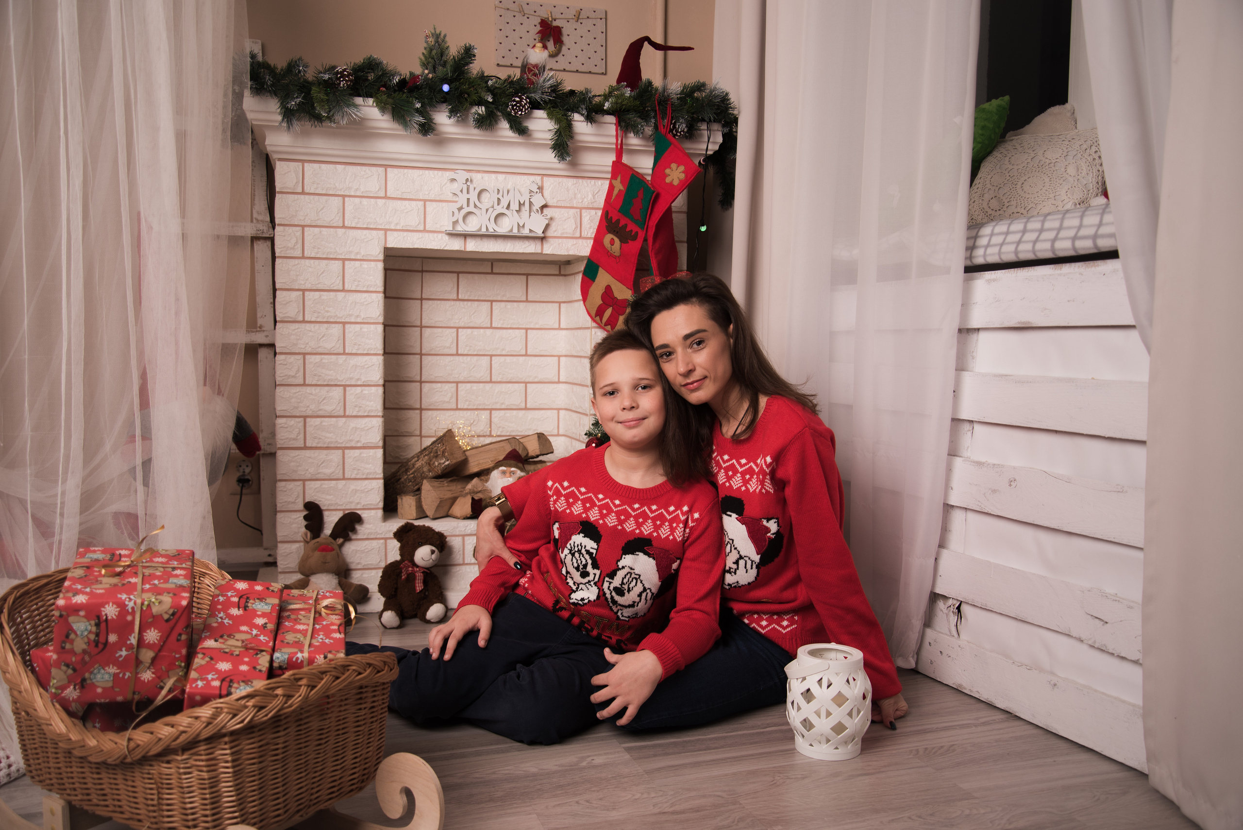 Новорічна фотосесія для жіночого клубу SmoothStyle Житомир. Anastasiia Zaluzhna Fotografin | Mannheim