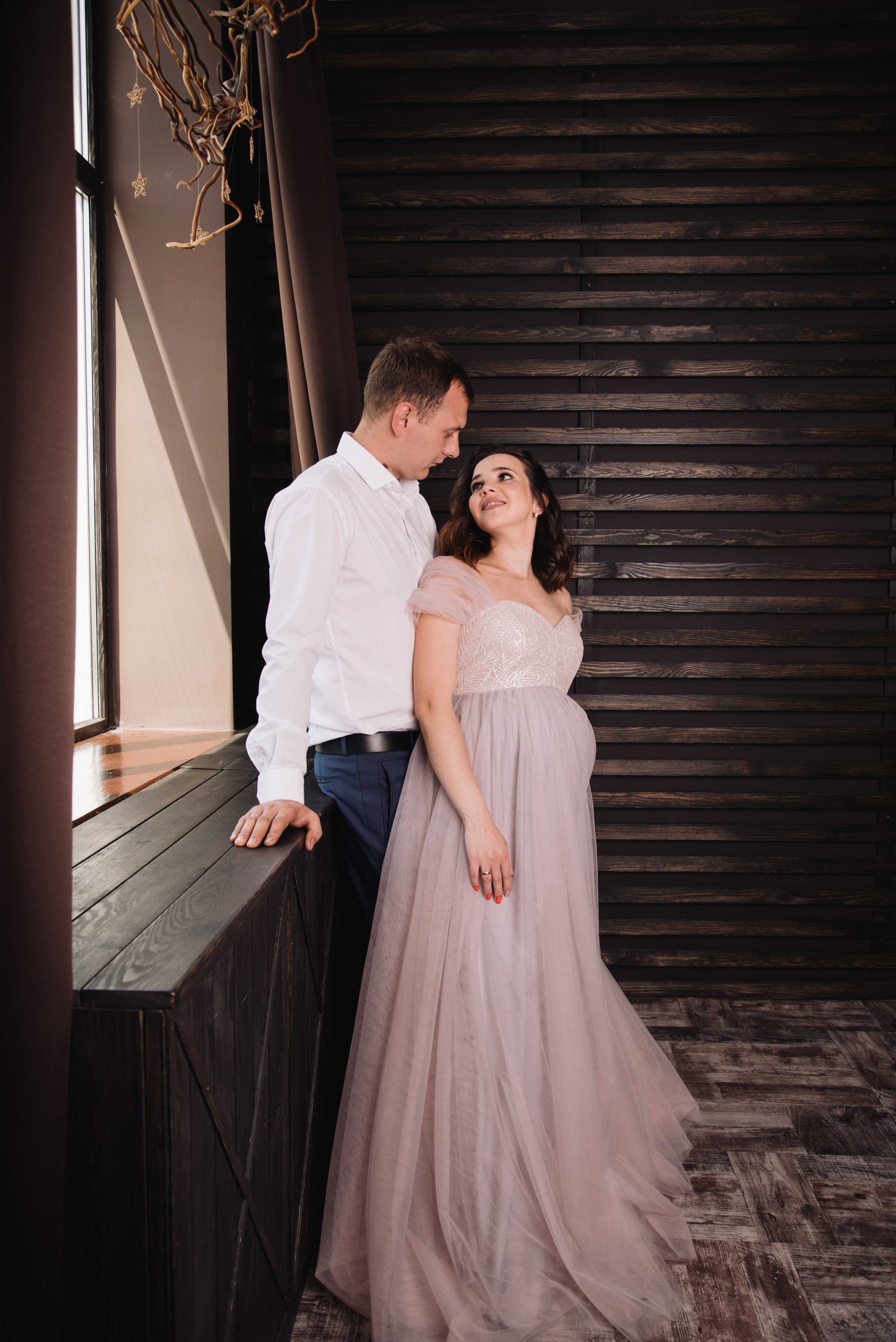 Фотосесія вагітності у студії. Фотограф Анастасія Залужна | Манхайм