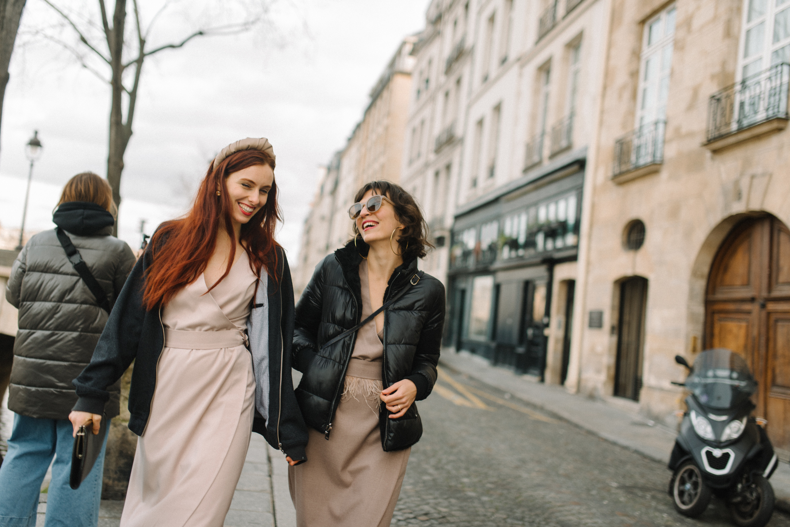 Фотосессия в Париже для украинского бренда MONTAKIRA. FOTOGRAF Ryzhykova Valentyna Kraków Polska