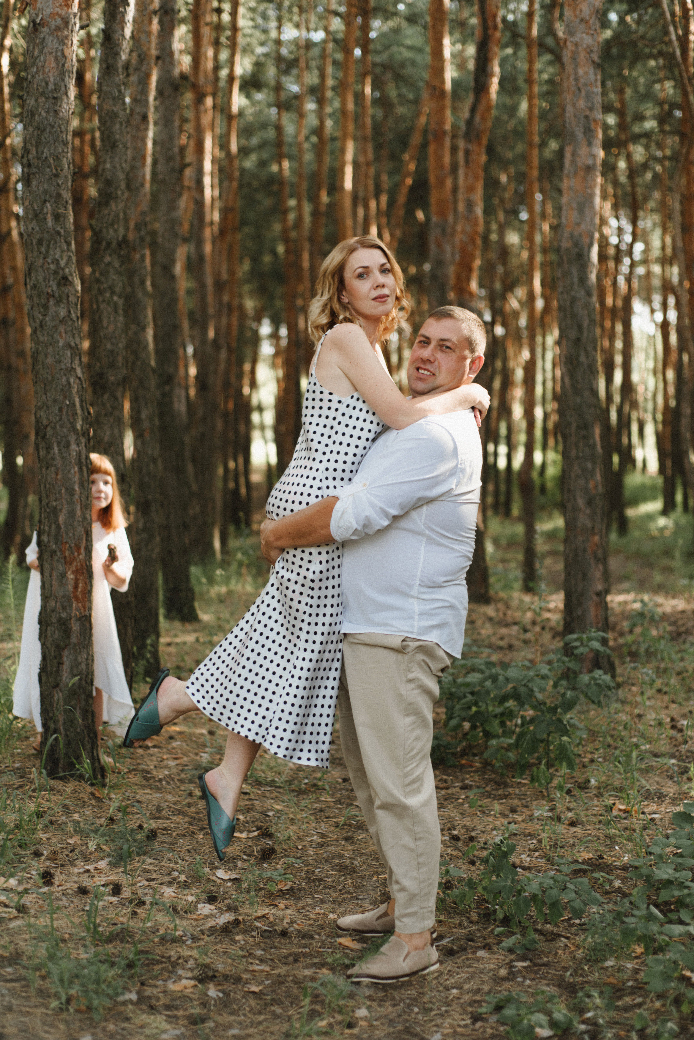 Семейная фотосессия в лесу. FOTOGRAF Ryzhykova Valentyna Kraków Polska