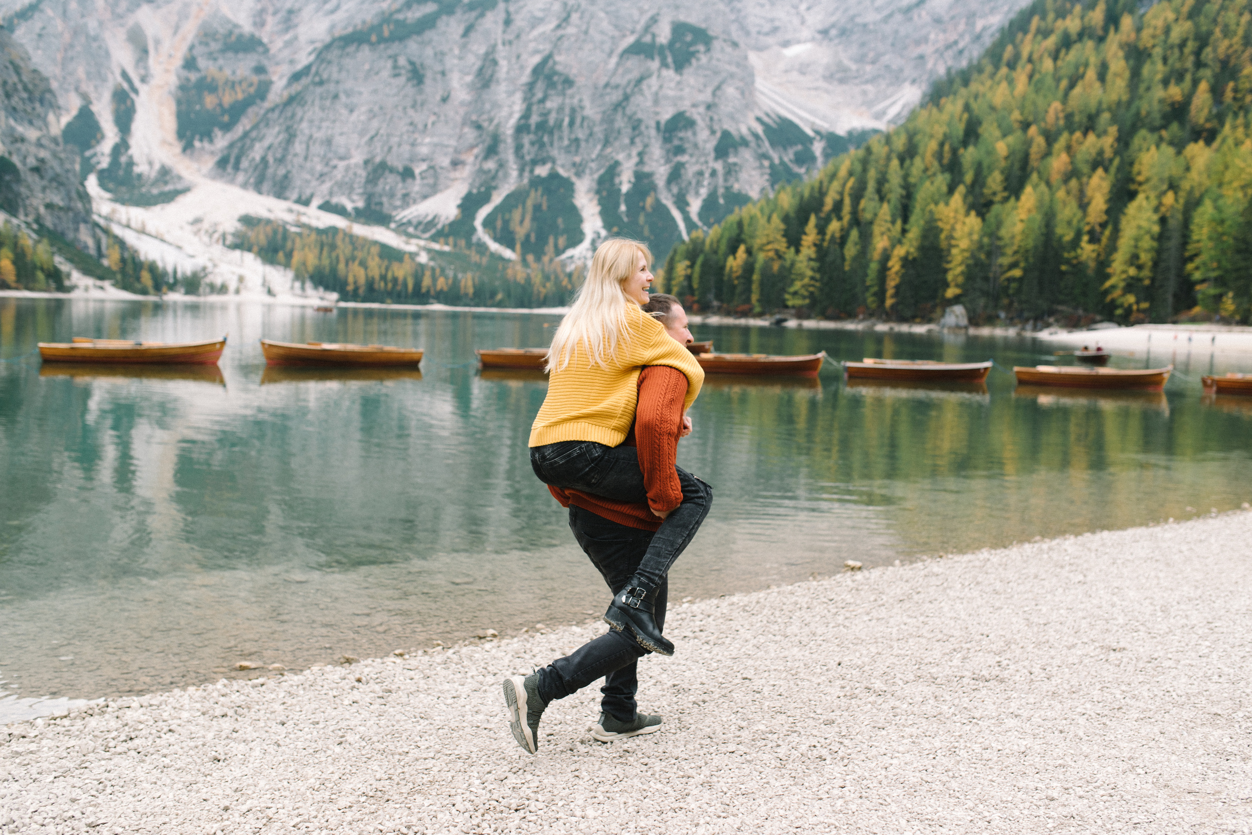 Lago di Braies Ninel & Stas. FOTOGRAF Ryzhykova Valentyna Kraków Polska