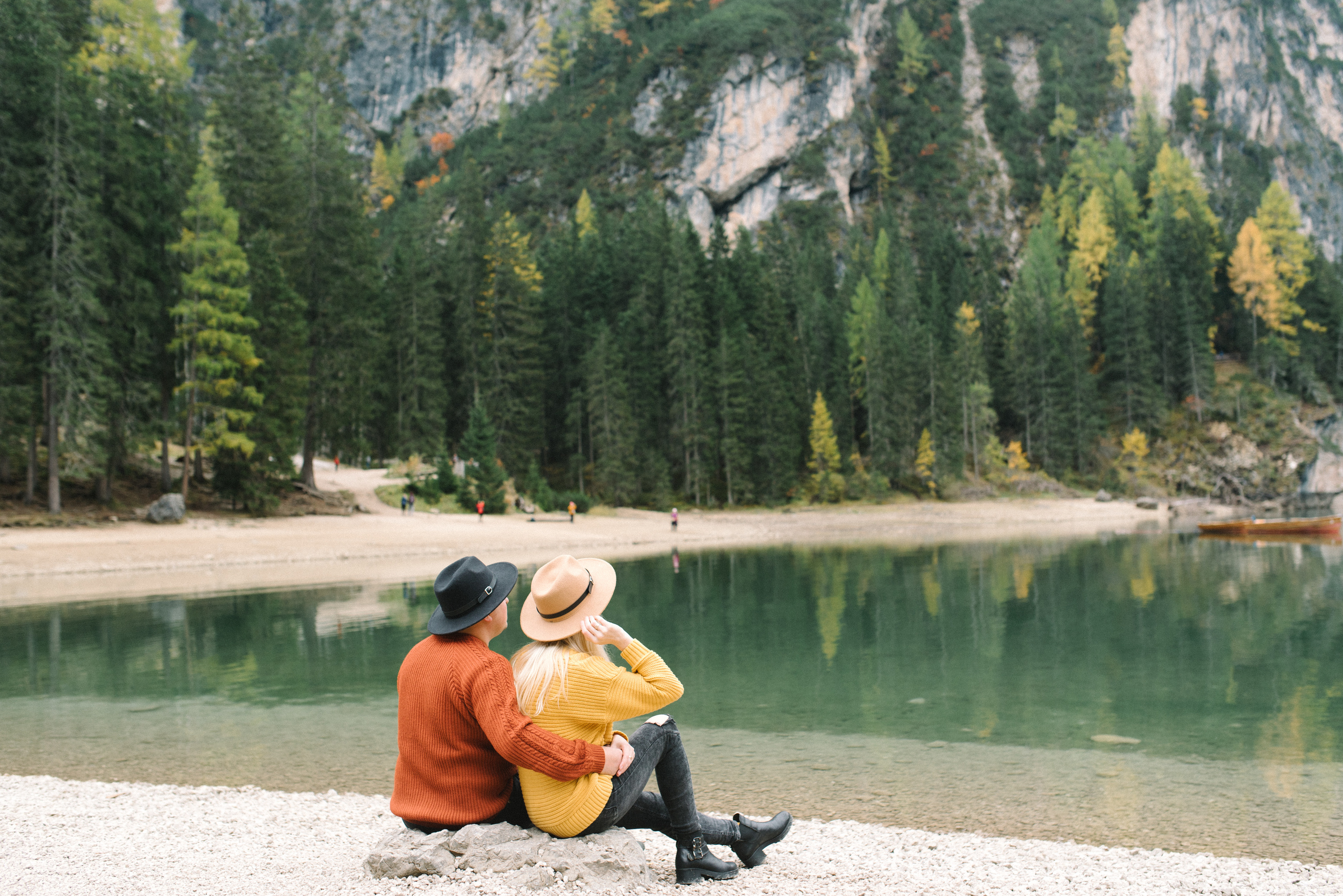 Lago di Braies Ninel & Stas. FOTOGRAF Ryzhykova Valentyna Kraków Polska
