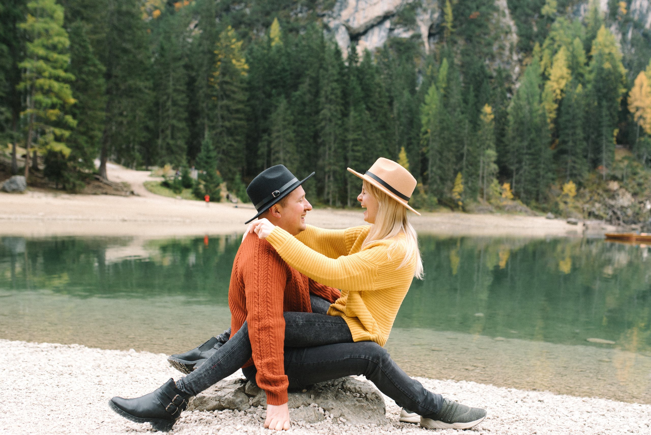 Lago di Braies Ninel & Stas. FOTOGRAF Ryzhykova Valentyna Kraków Polska