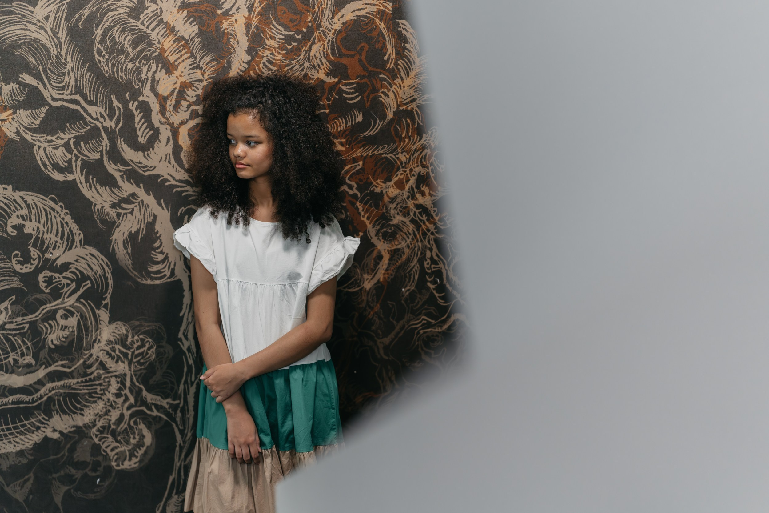 Zahra. Studies of Presence. Luviar by Mihai Andrei Popa | Fotograf nunți și corporate Cluj-Napoca