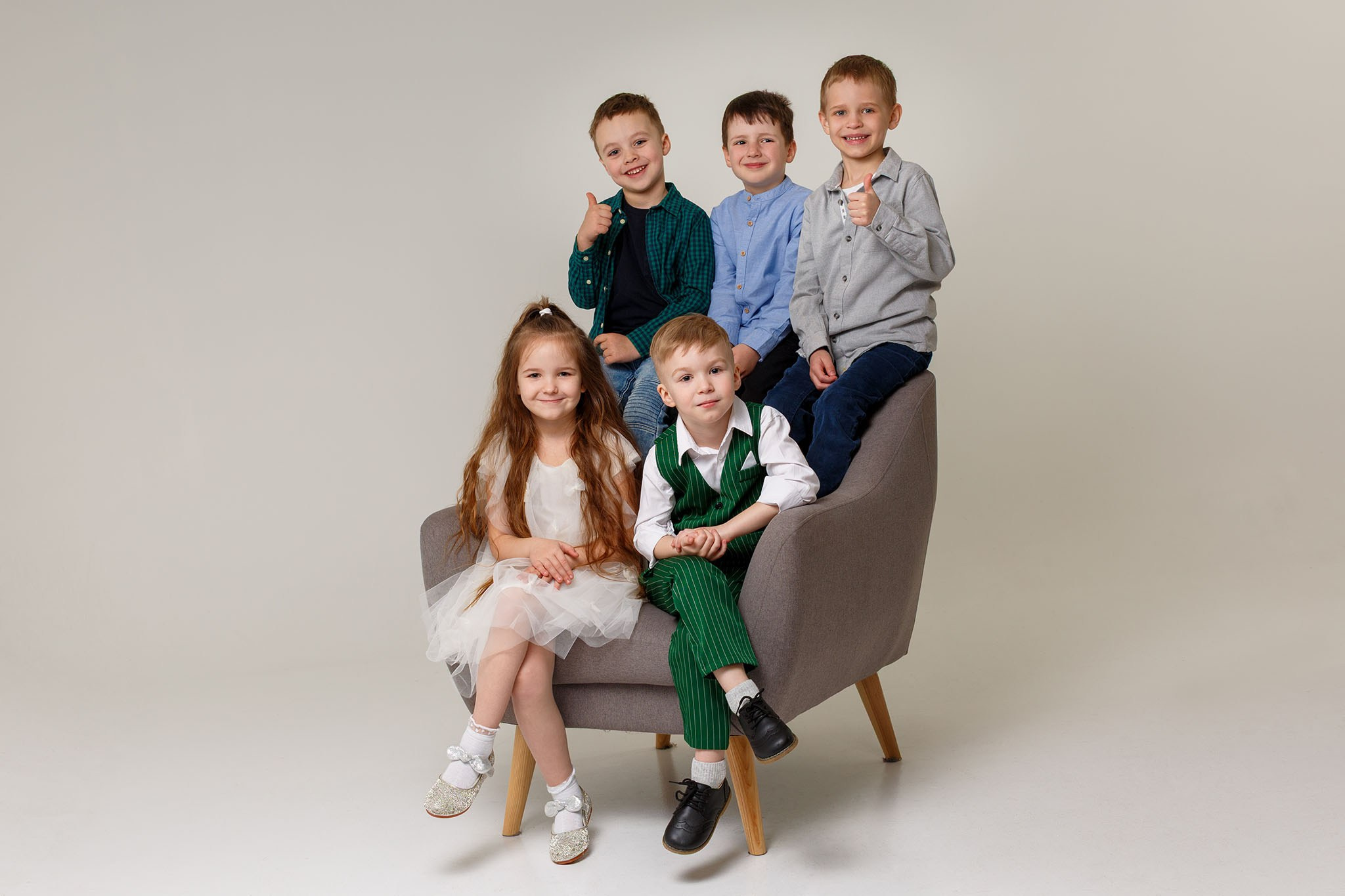 Віньєтка в космо стилі для дитячого садка Magic Kids у Чернівцях