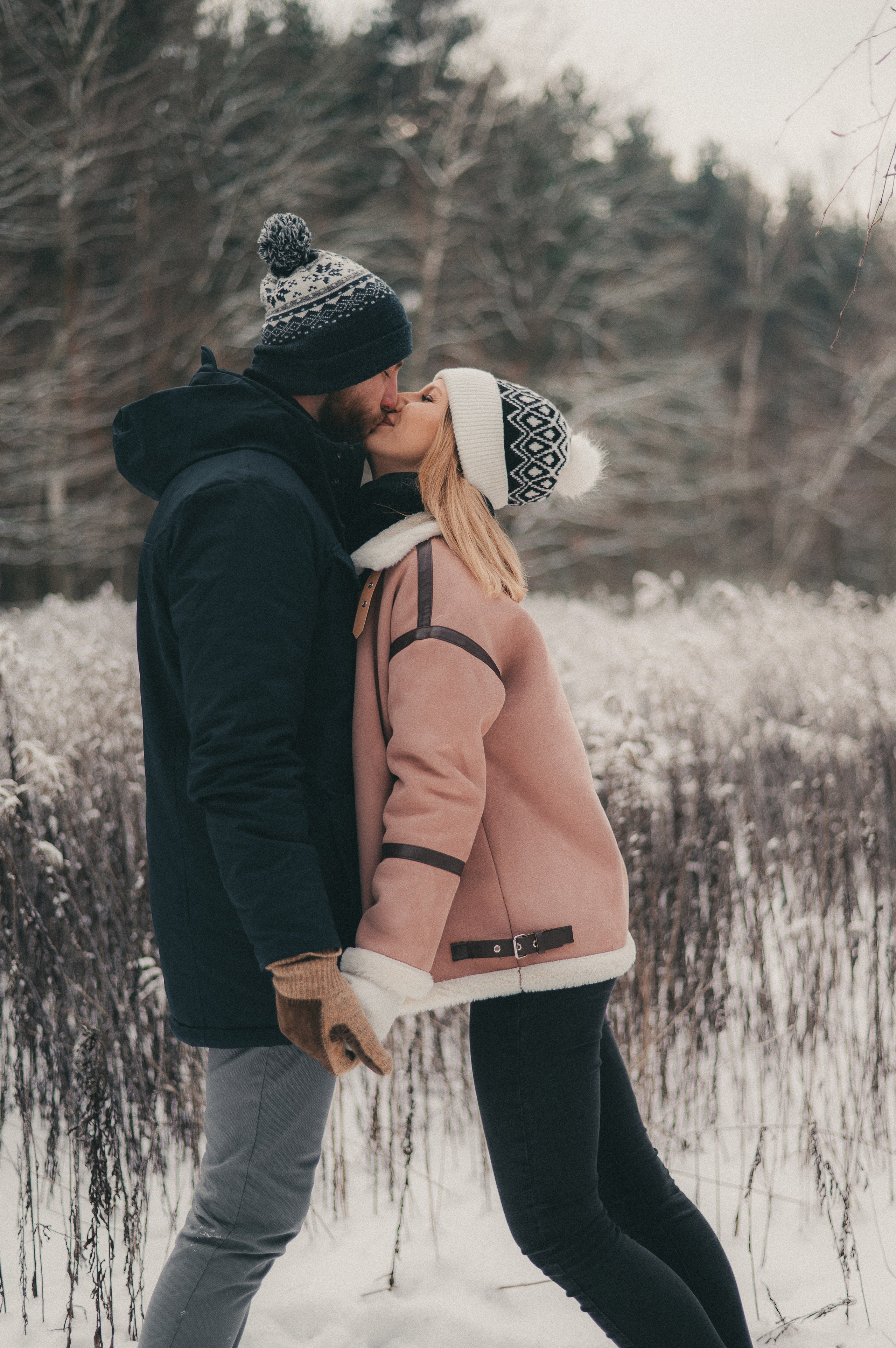 Kasia & Czarek - Sesja zimowa w Wołominie. Naturalnie pięknie - Klaudia Rowicka