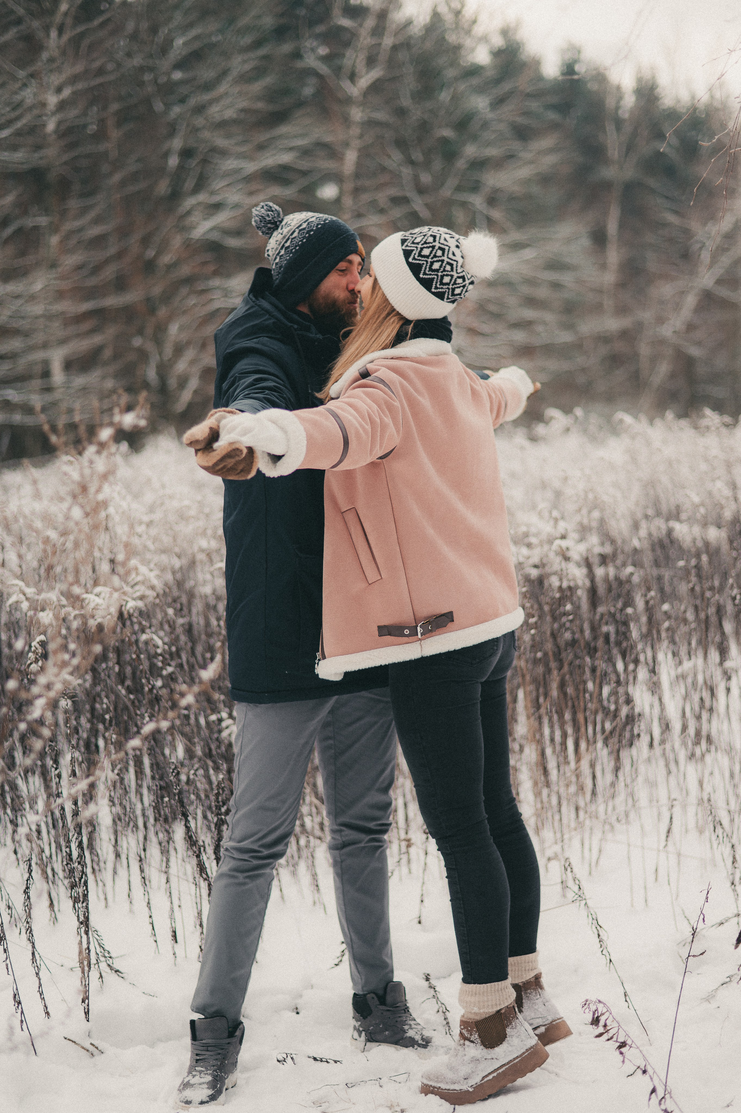 Kasia & Czarek - Sesja zimowa w Wołominie. Naturalnie pięknie - Klaudia Rowicka