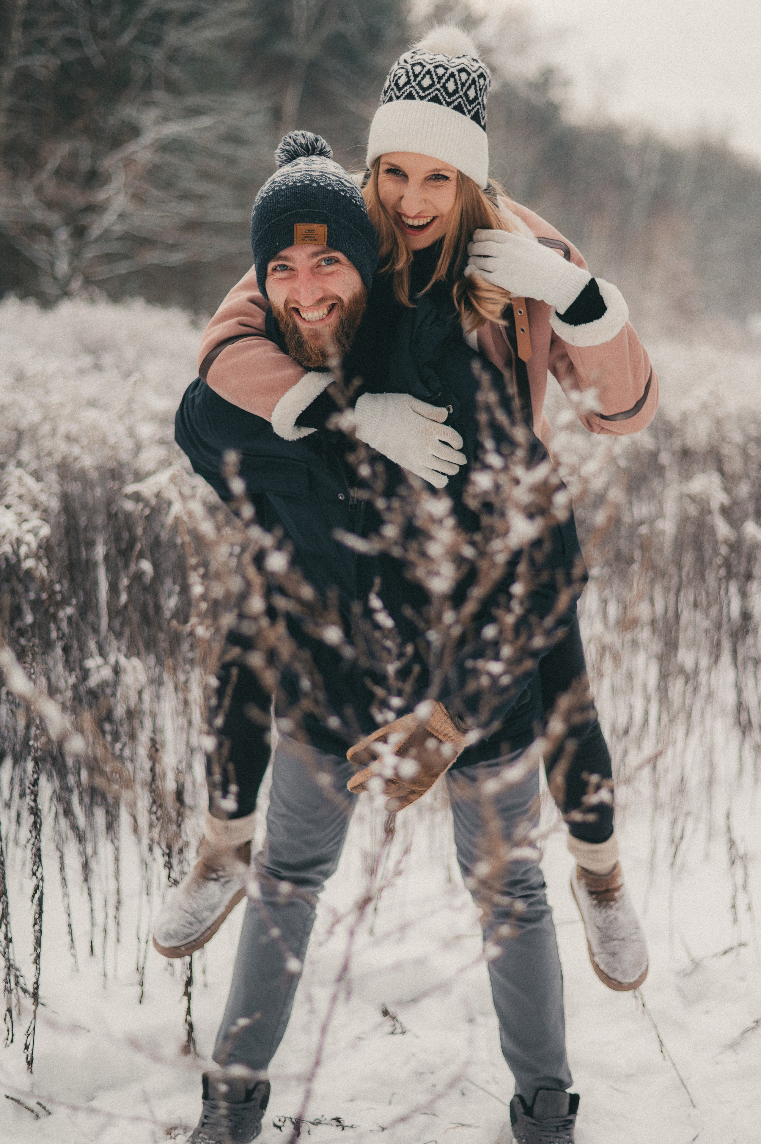 Kasia & Czarek - Sesja zimowa w Wołominie. Naturalnie pięknie - Klaudia Rowicka