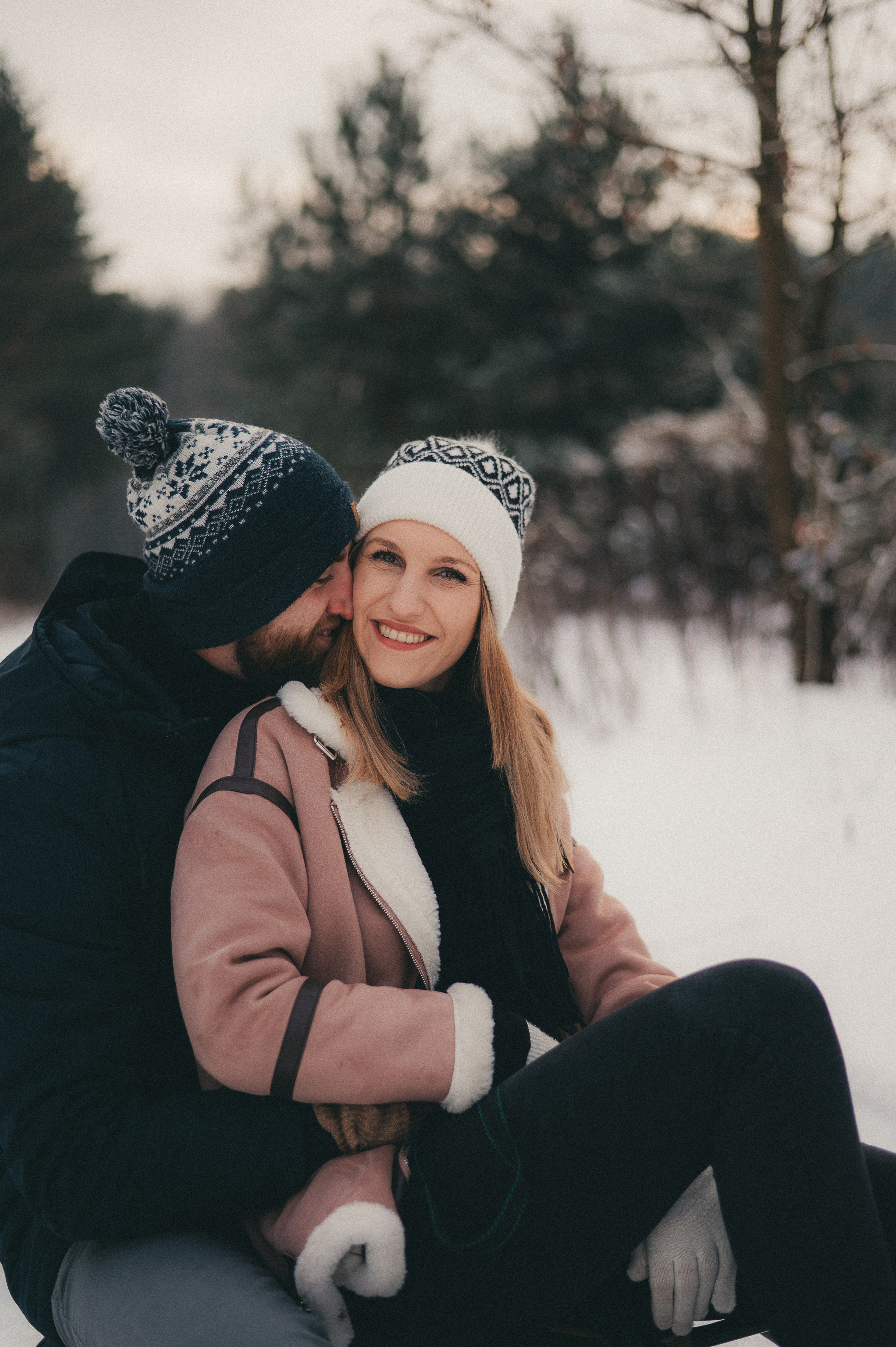 Kasia & Czarek - Sesja zimowa w Wołominie. Naturalnie pięknie - Klaudia Rowicka