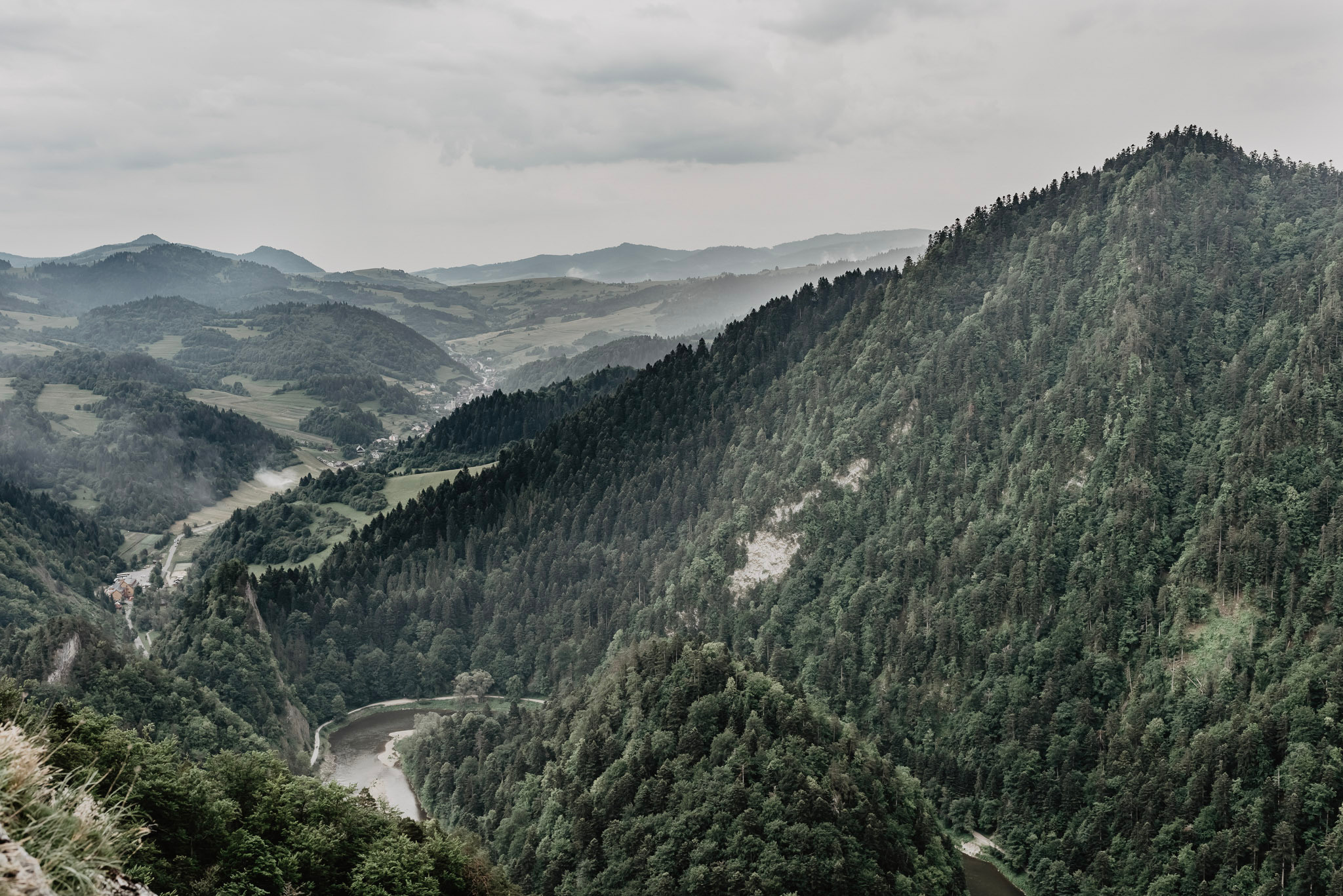 Sylwia & Tomek - Plener Ślubny w Pieninach. Naturalnie pięknie - Klaudia Rowicka