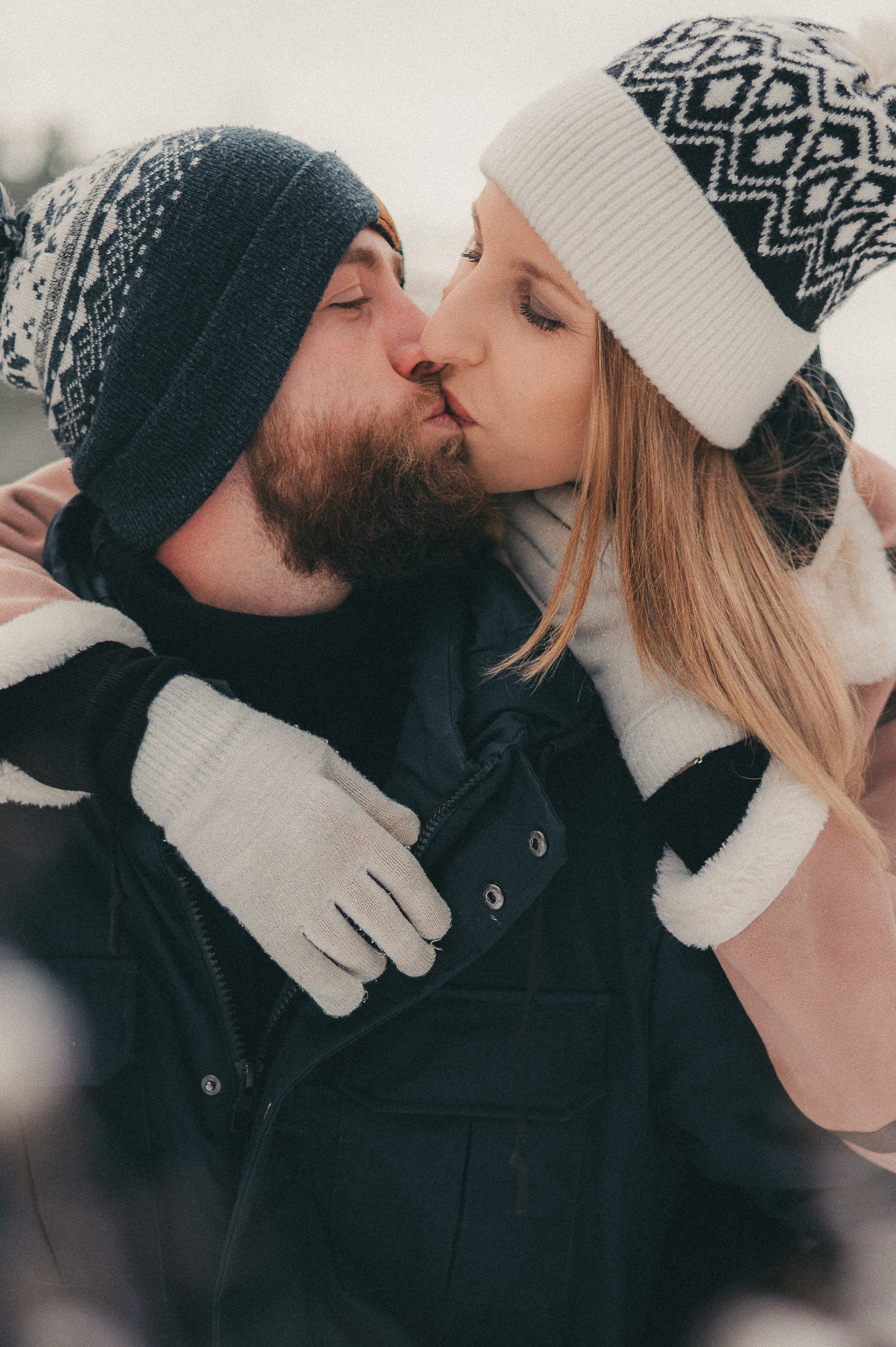 Kasia & Czarek - Sesja zimowa w Wołominie. Naturalnie pięknie - Klaudia Rowicka